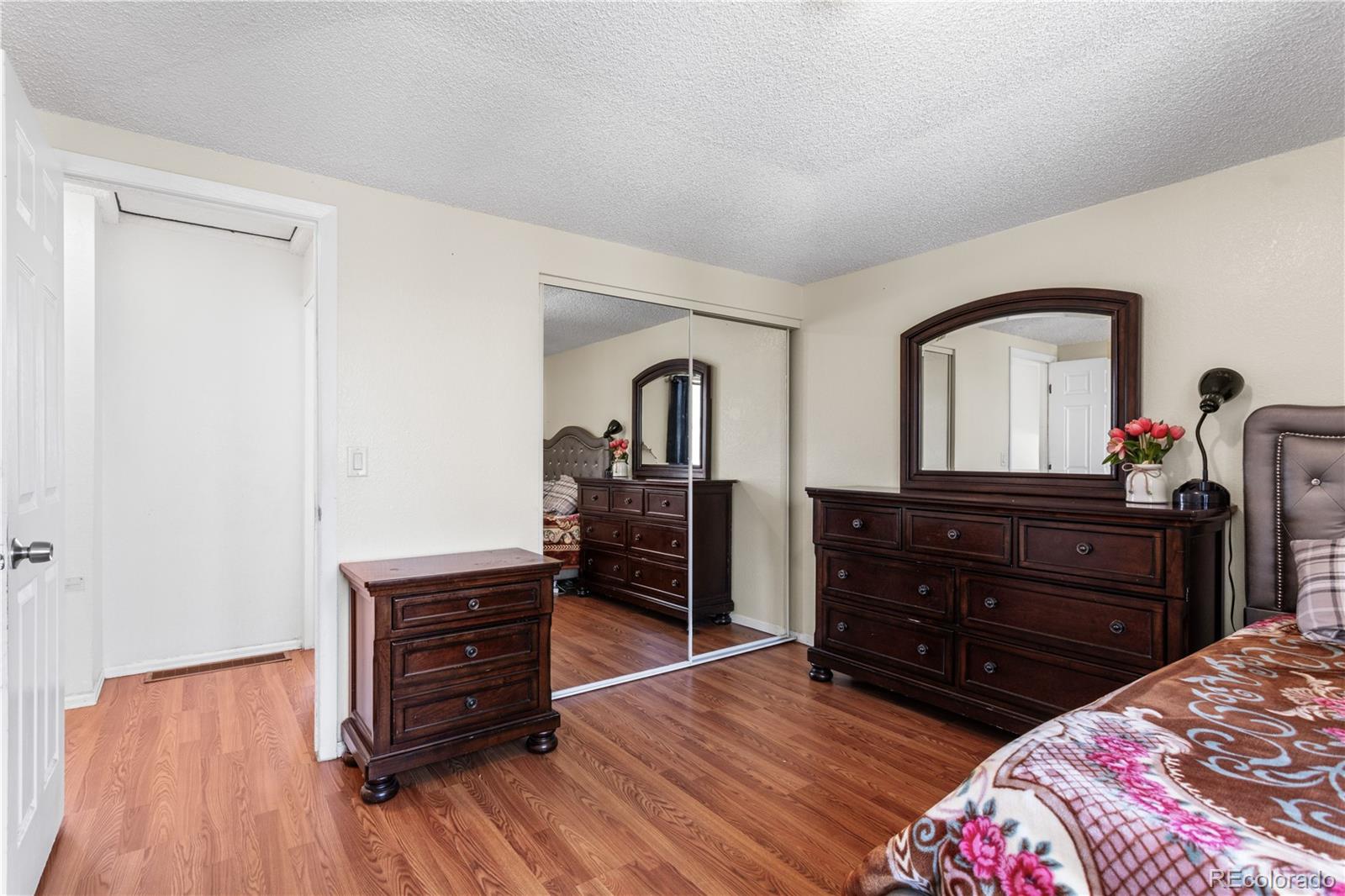 MLS Image #9 for 15768 e center place,aurora, Colorado