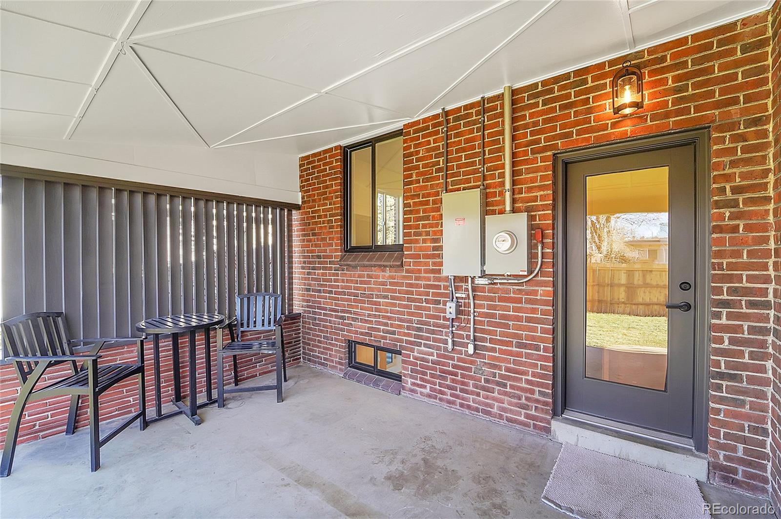 MLS Image #40 for 975 s fillmore way,denver, Colorado