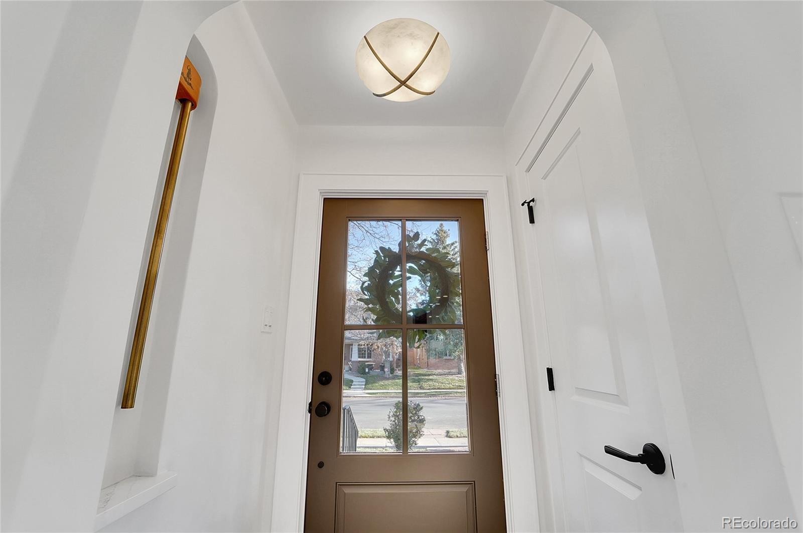 MLS Image #6 for 975 s fillmore way,denver, Colorado