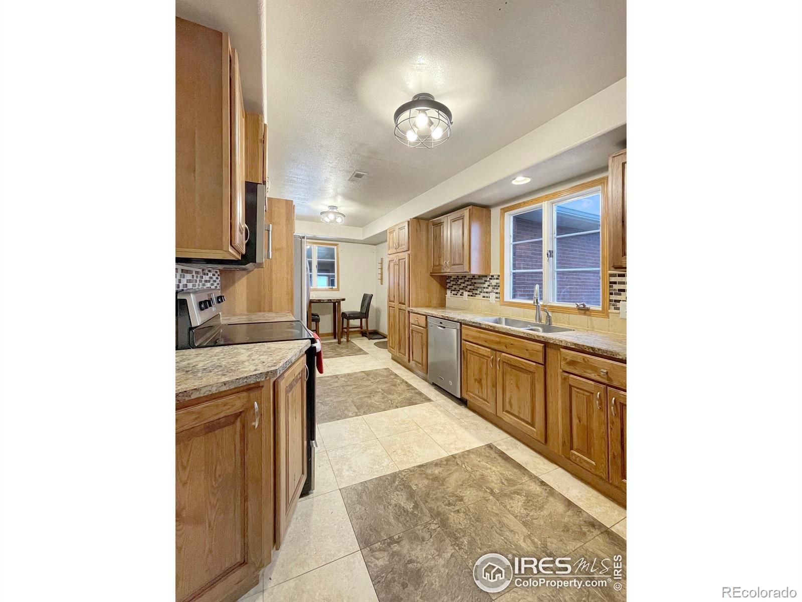 MLS Image #8 for 310 s high school avenue,holyoke, Colorado
