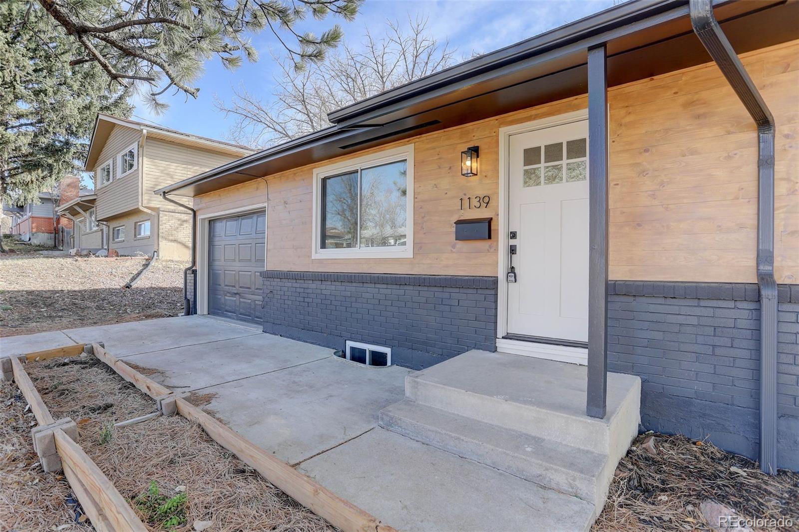 MLS Image #3 for 1139  royale drive,colorado springs, Colorado