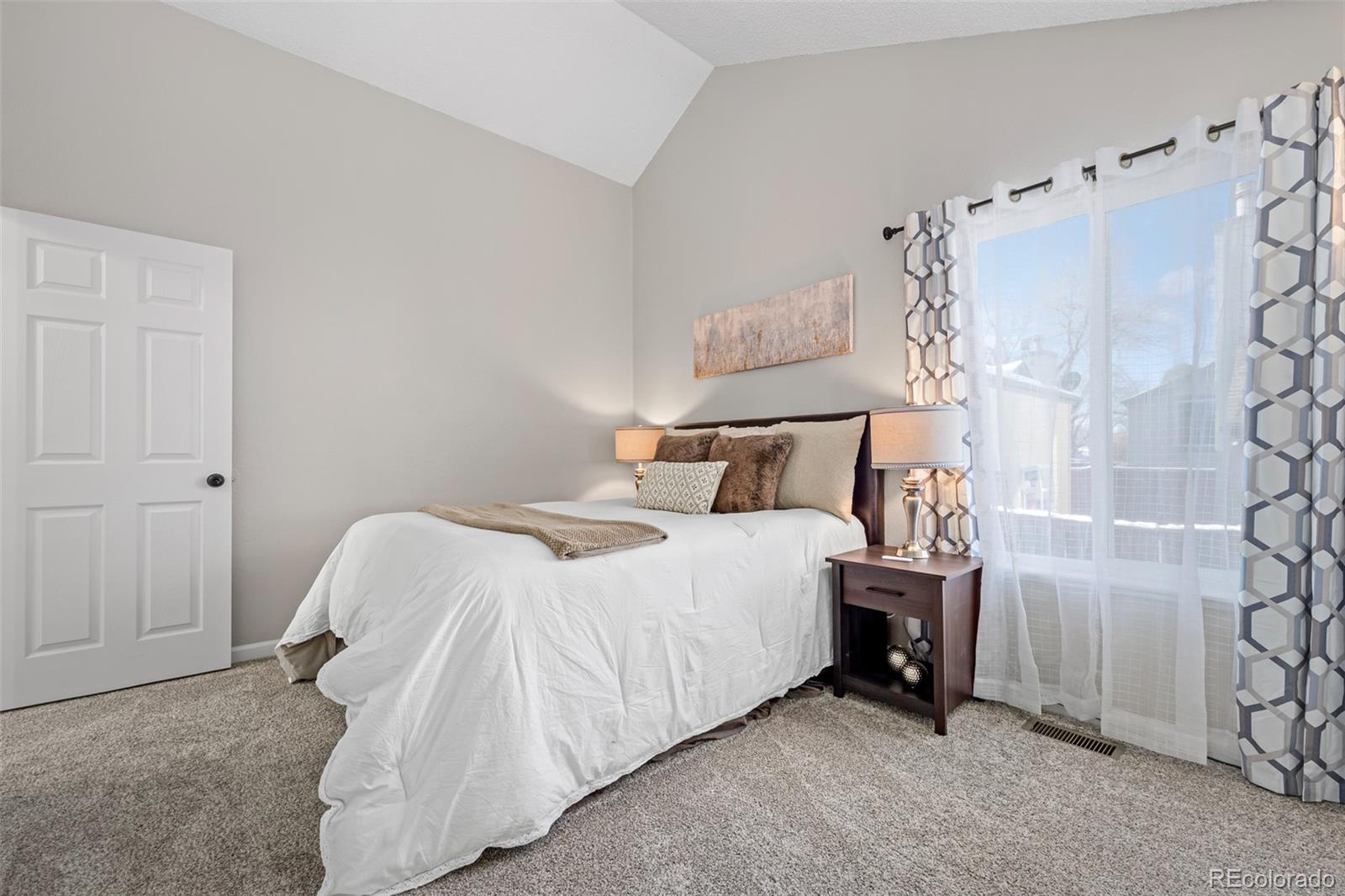 MLS Image #15 for 3708 s danube circle,aurora, Colorado