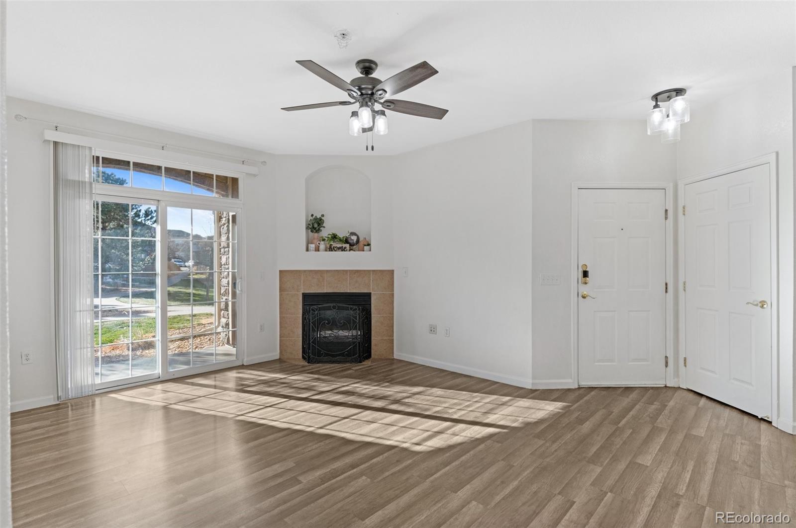 MLS Image #4 for 7440 s blackhawk street,englewood, Colorado