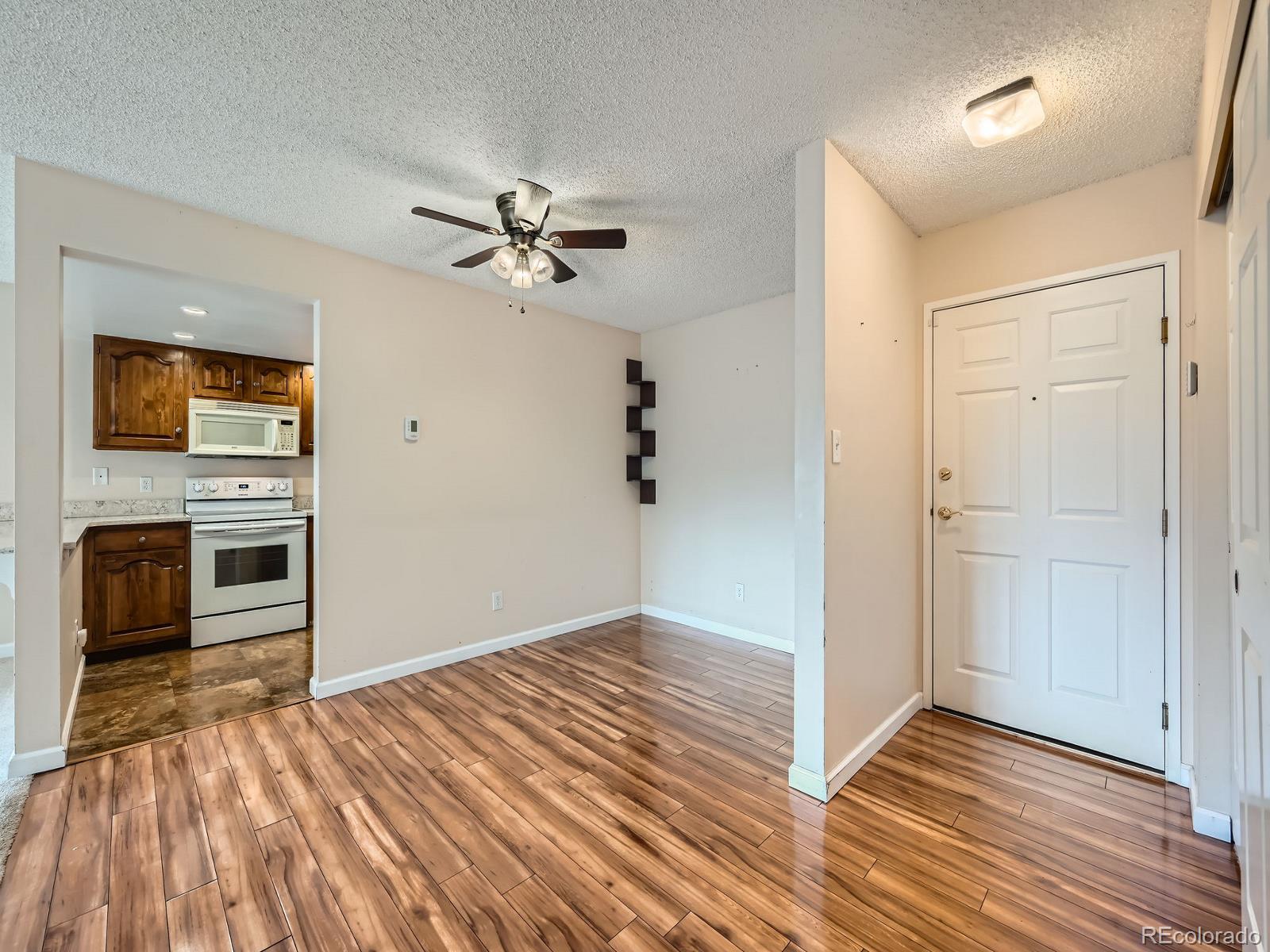 MLS Image #4 for 13961 e marina drive 205,aurora, Colorado