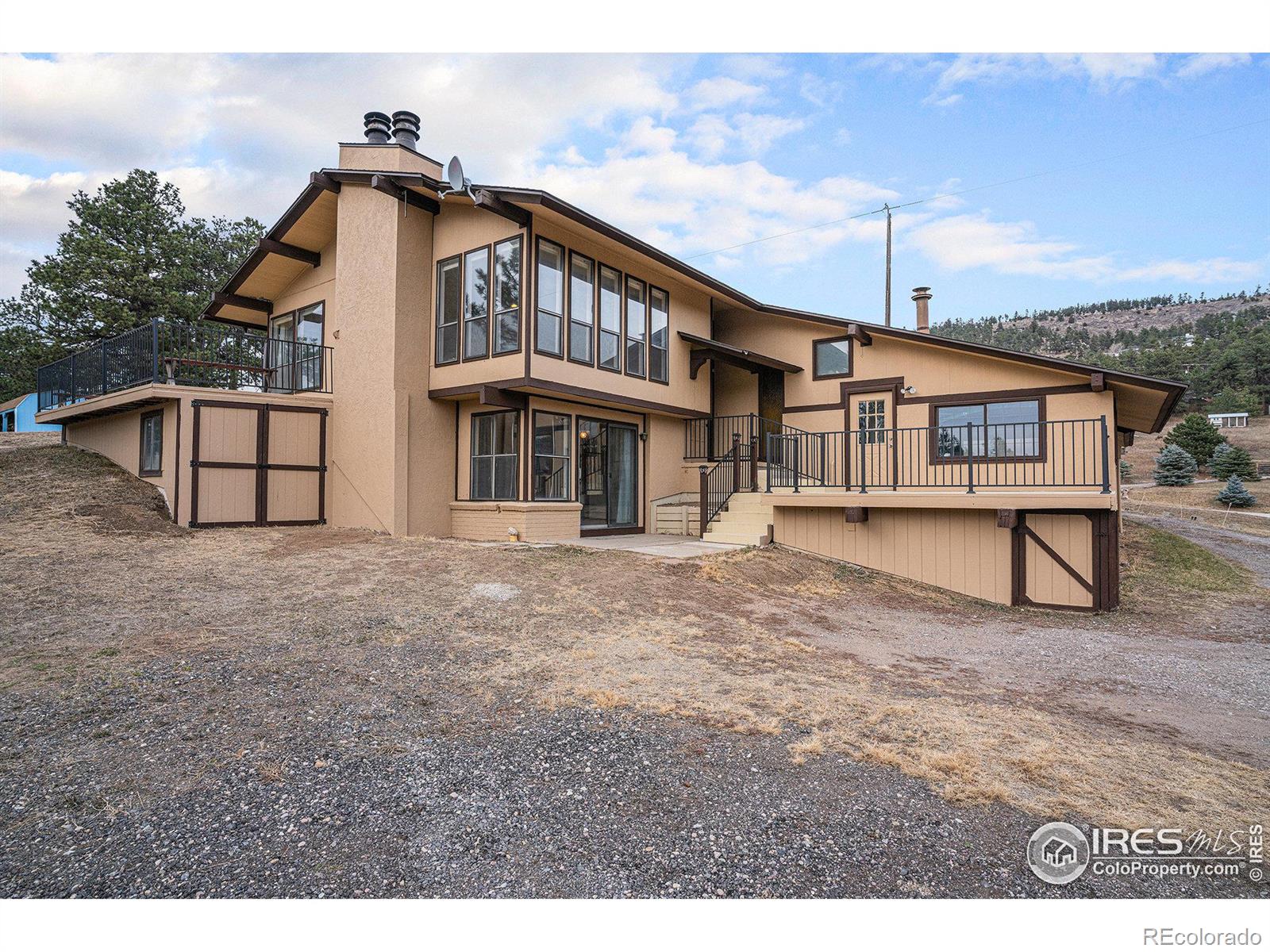 CMA Image for 119  Greenwood Drive,Loveland, Colorado