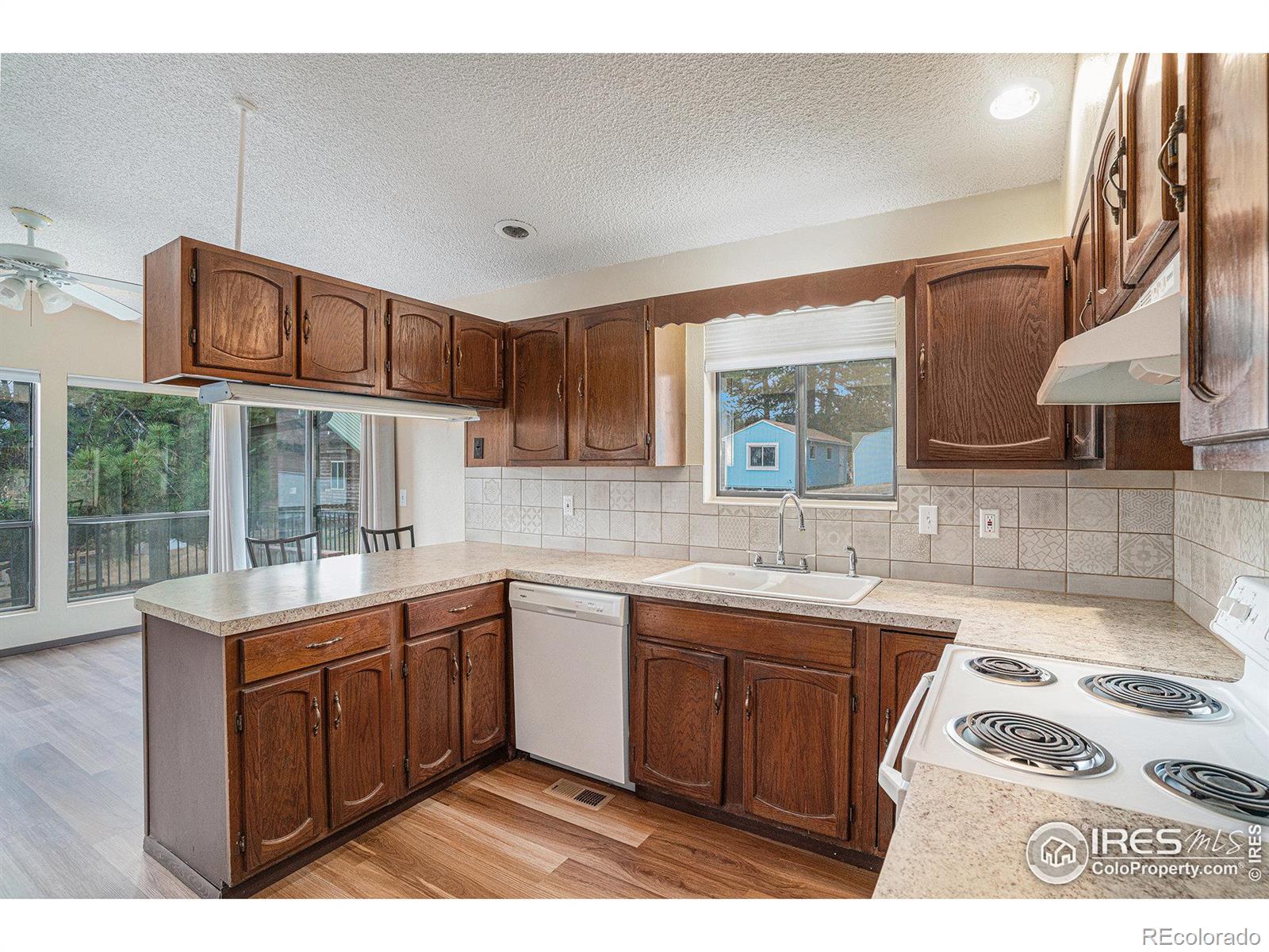 MLS Image #10 for 119  greenwood drive,loveland, Colorado