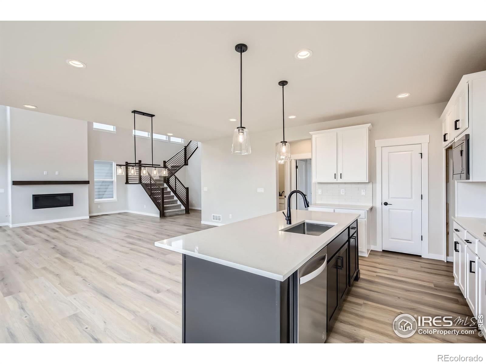 MLS Image #8 for 2081  falling leaf drive,windsor, Colorado