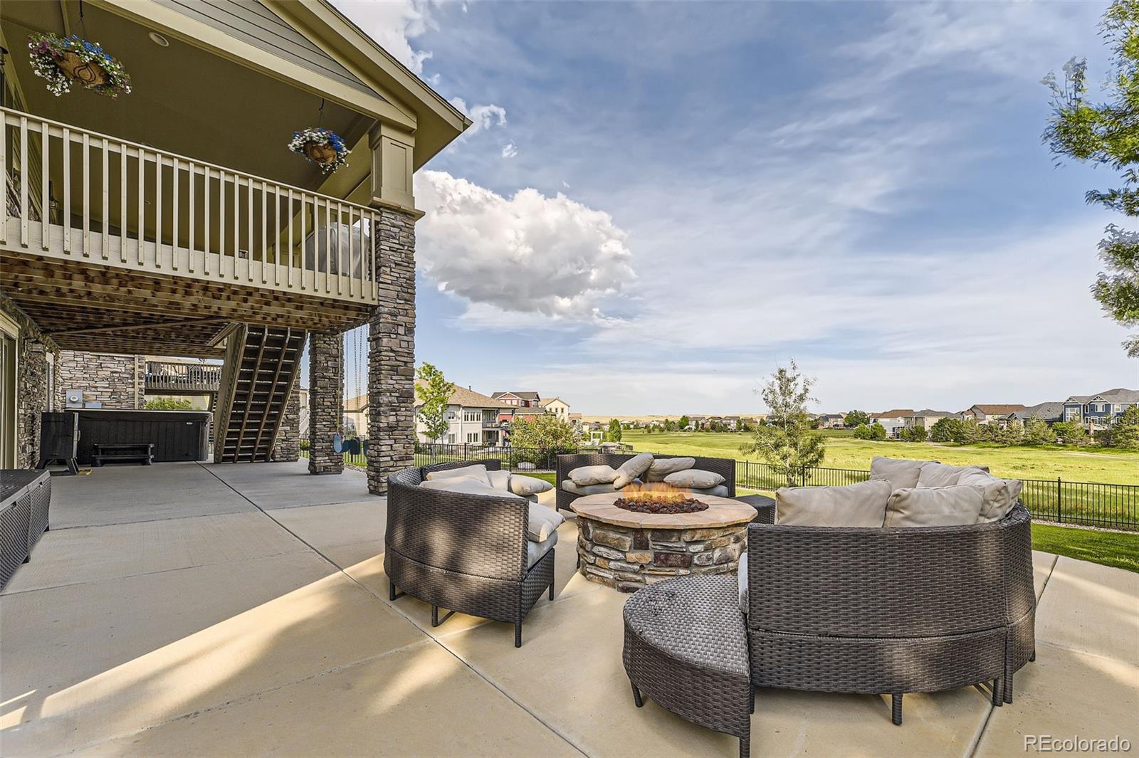 MLS Image #4 for 7892 s country club parkway,aurora, Colorado