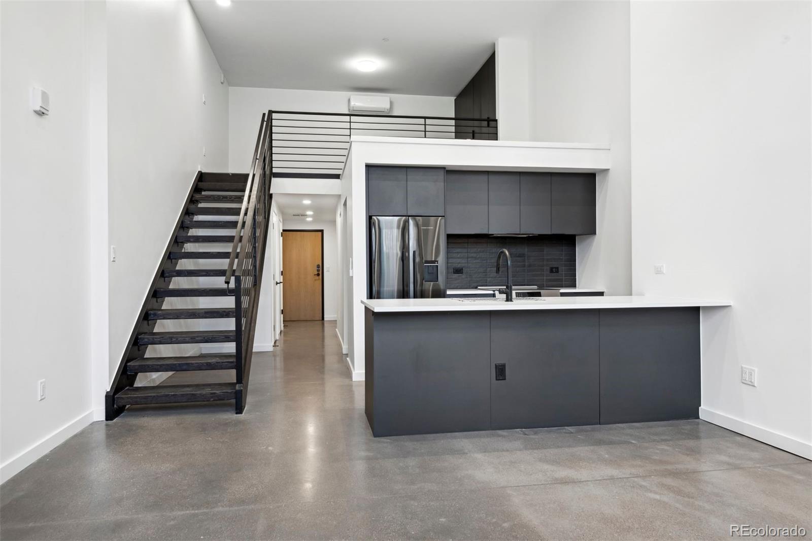 MLS Image #10 for 1601  park avenue 110,denver, Colorado