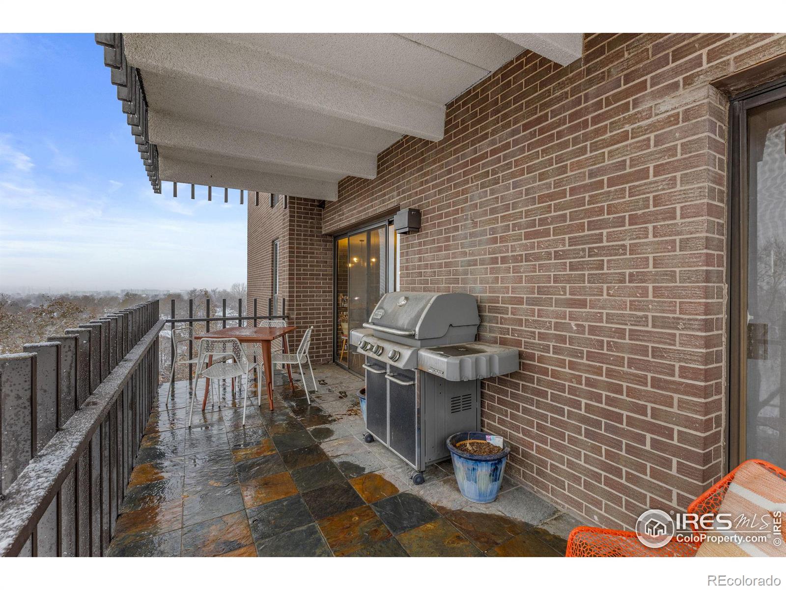 MLS Image #23 for 480 s marion parkway,denver, Colorado