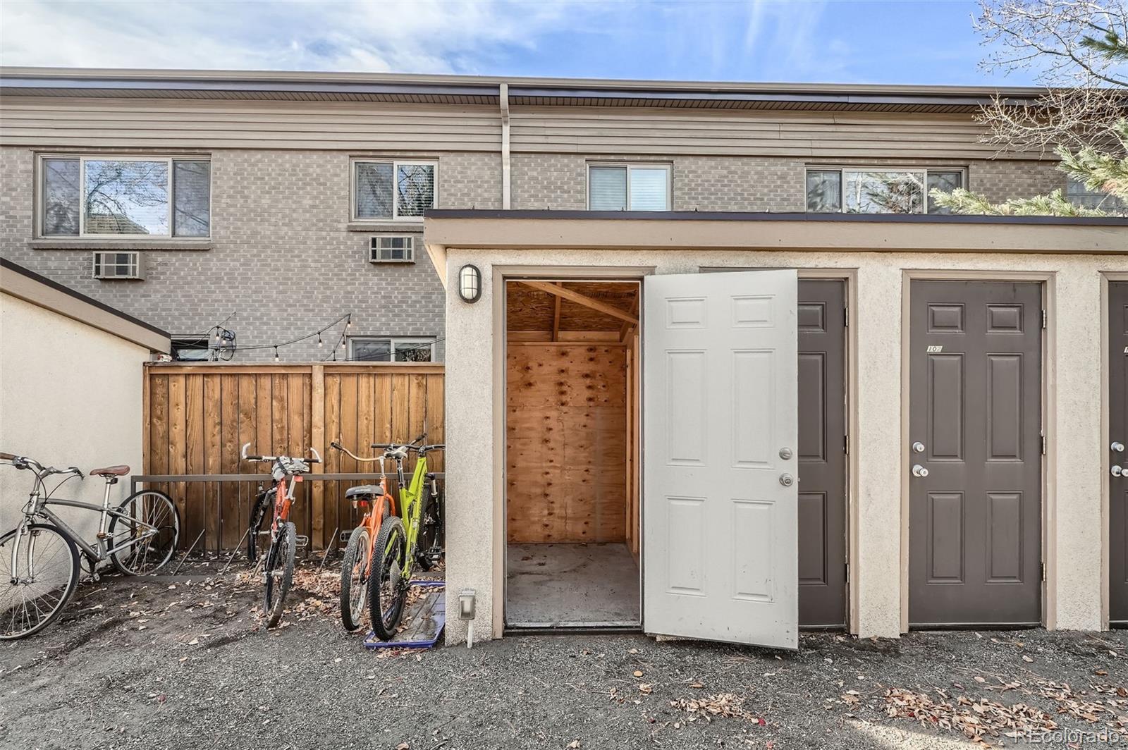 MLS Image #20 for 2460 w caithness place,denver, Colorado