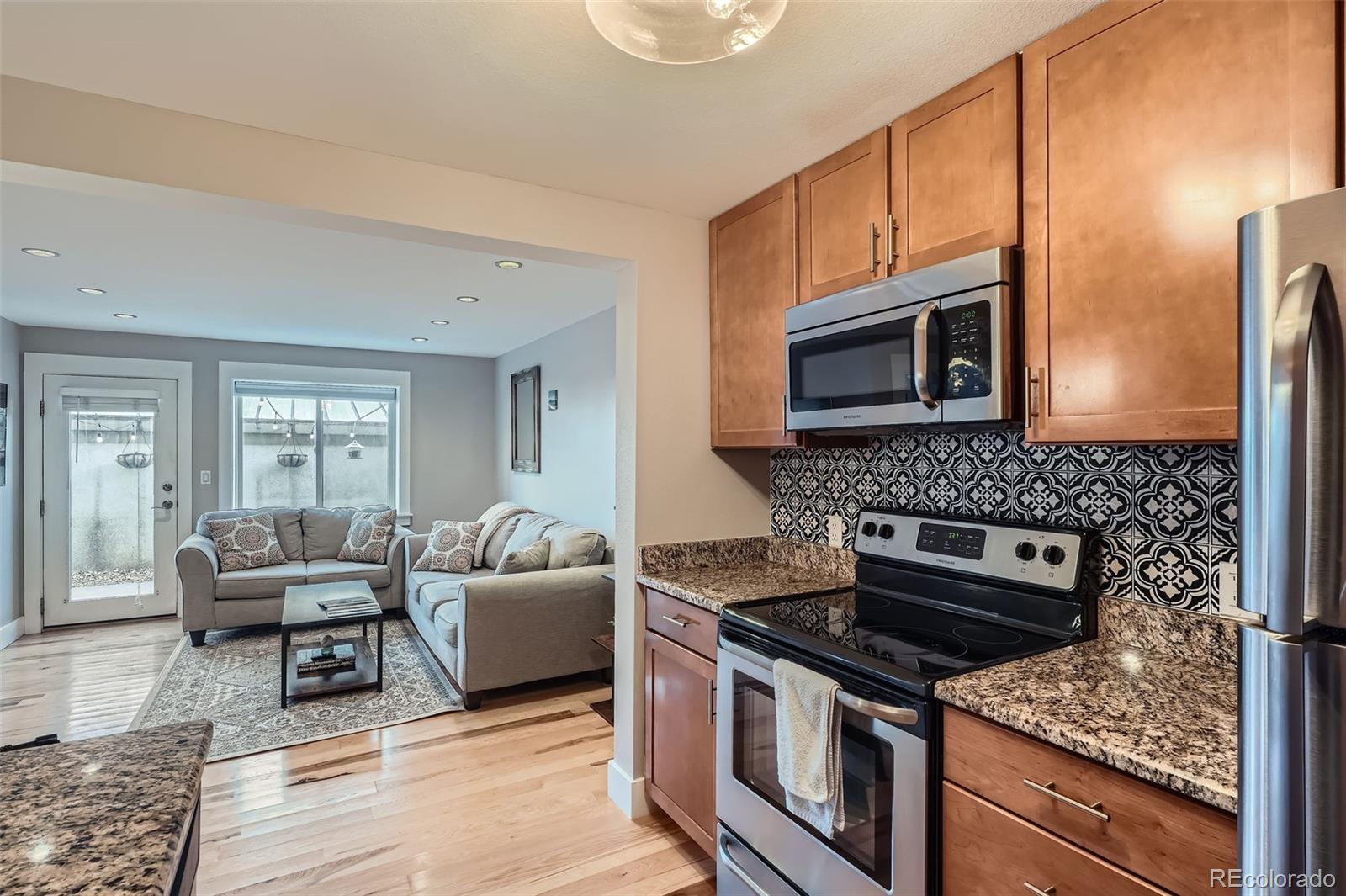 MLS Image #9 for 2460 w caithness place,denver, Colorado