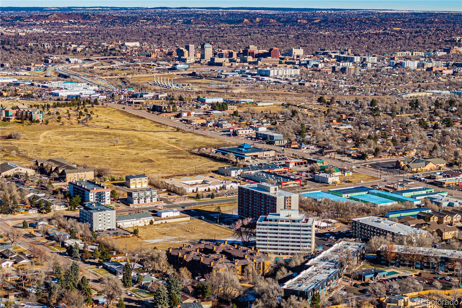 MLS Image #19 for 935  saturn drive,colorado springs, Colorado