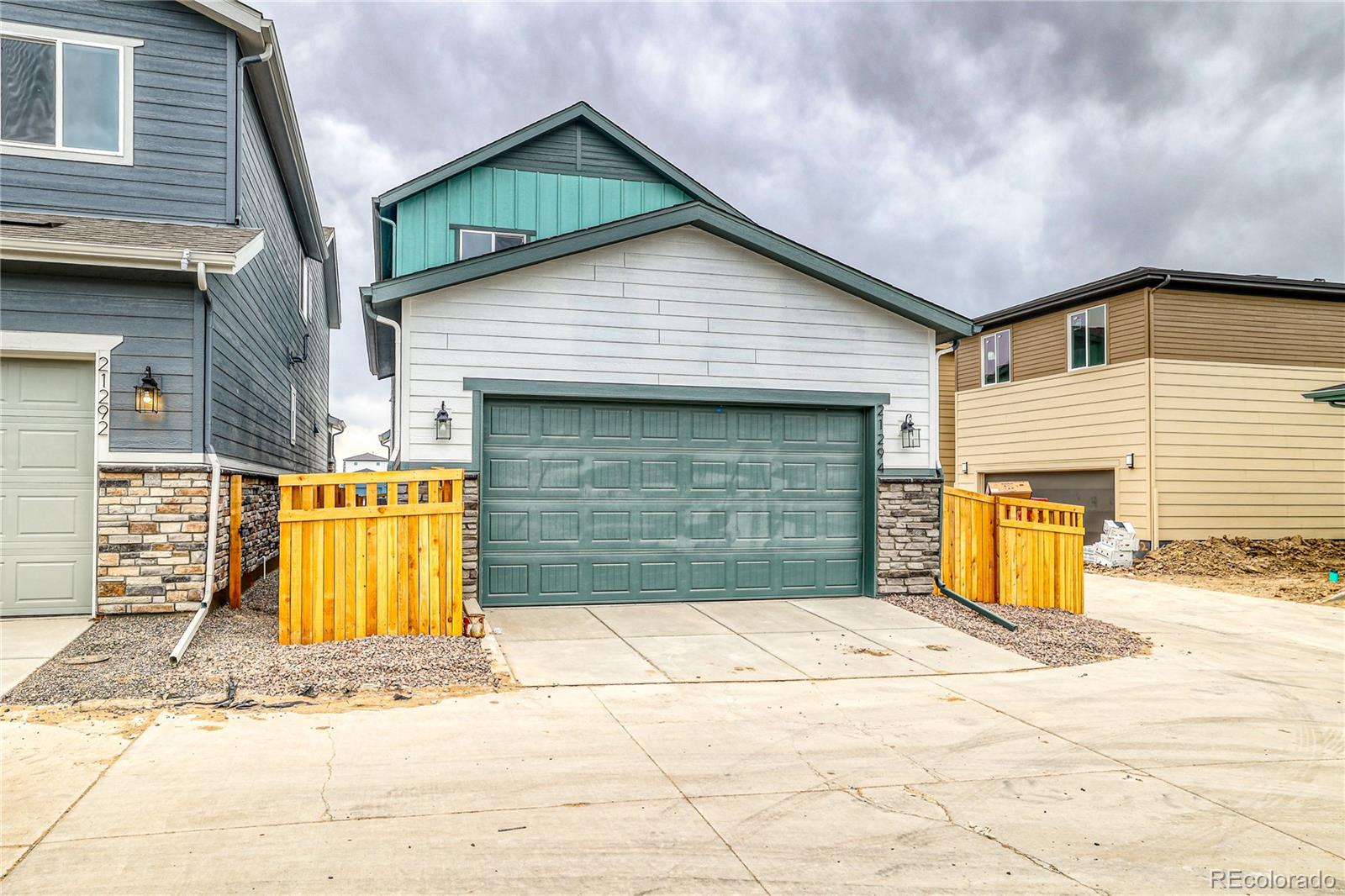 MLS Image #16 for 21294 e 63rd drive,aurora, Colorado