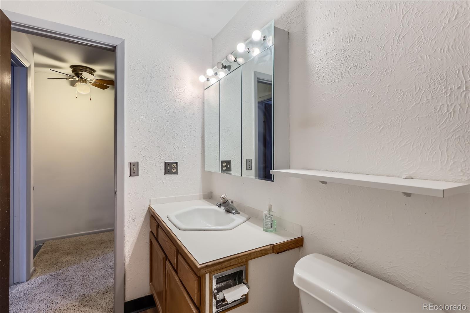 MLS Image #17 for 1200 s monaco st parkway,denver, Colorado