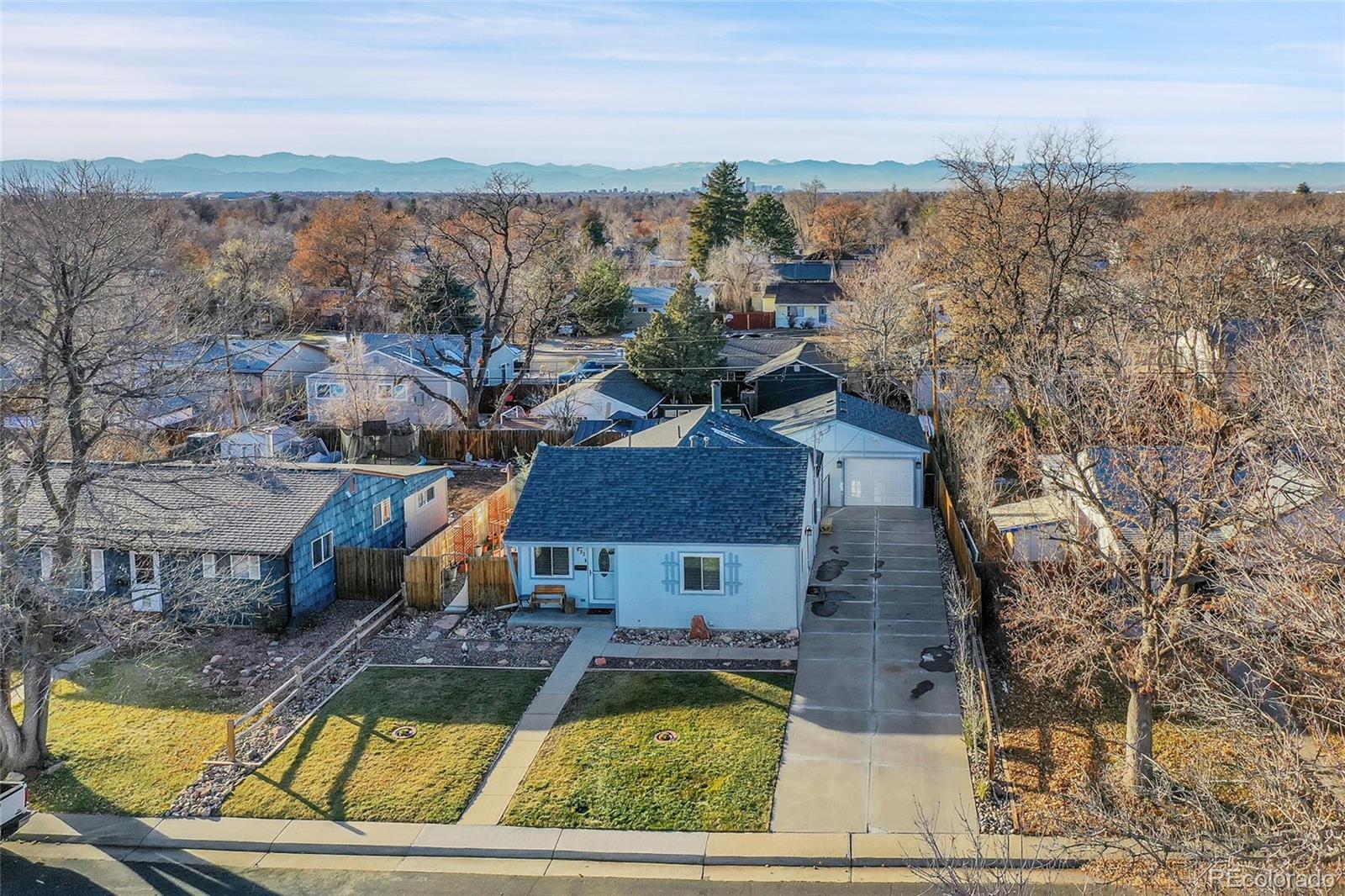 MLS Image #41 for 935  newark street,aurora, Colorado