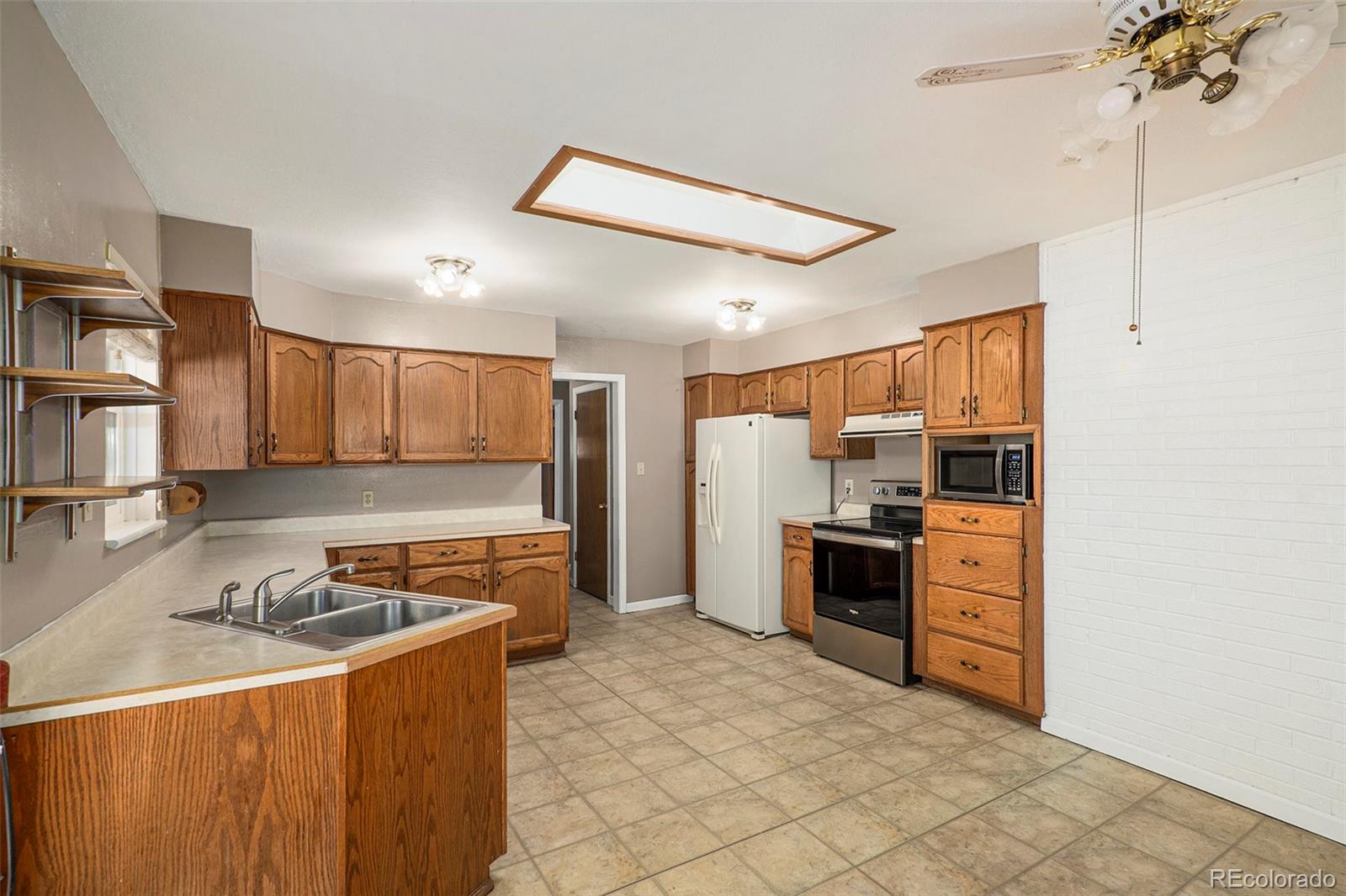 MLS Image #7 for 406  titan court,aurora, Colorado