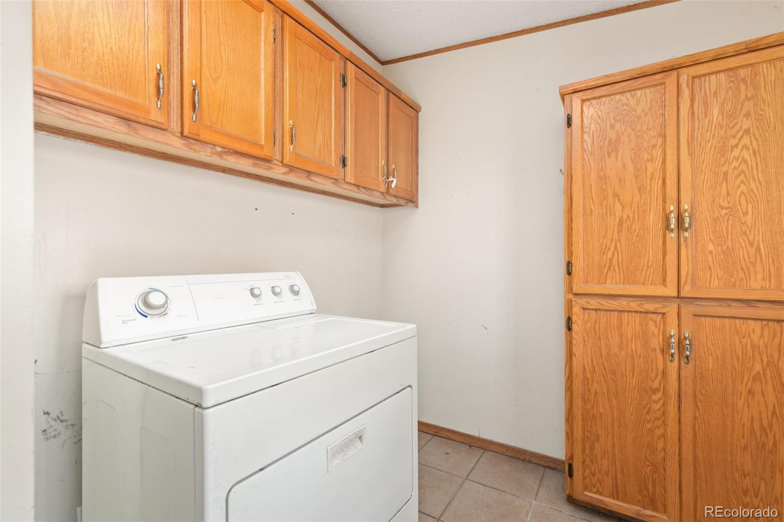 MLS Image #17 for 9008  madeleine street,denver, Colorado