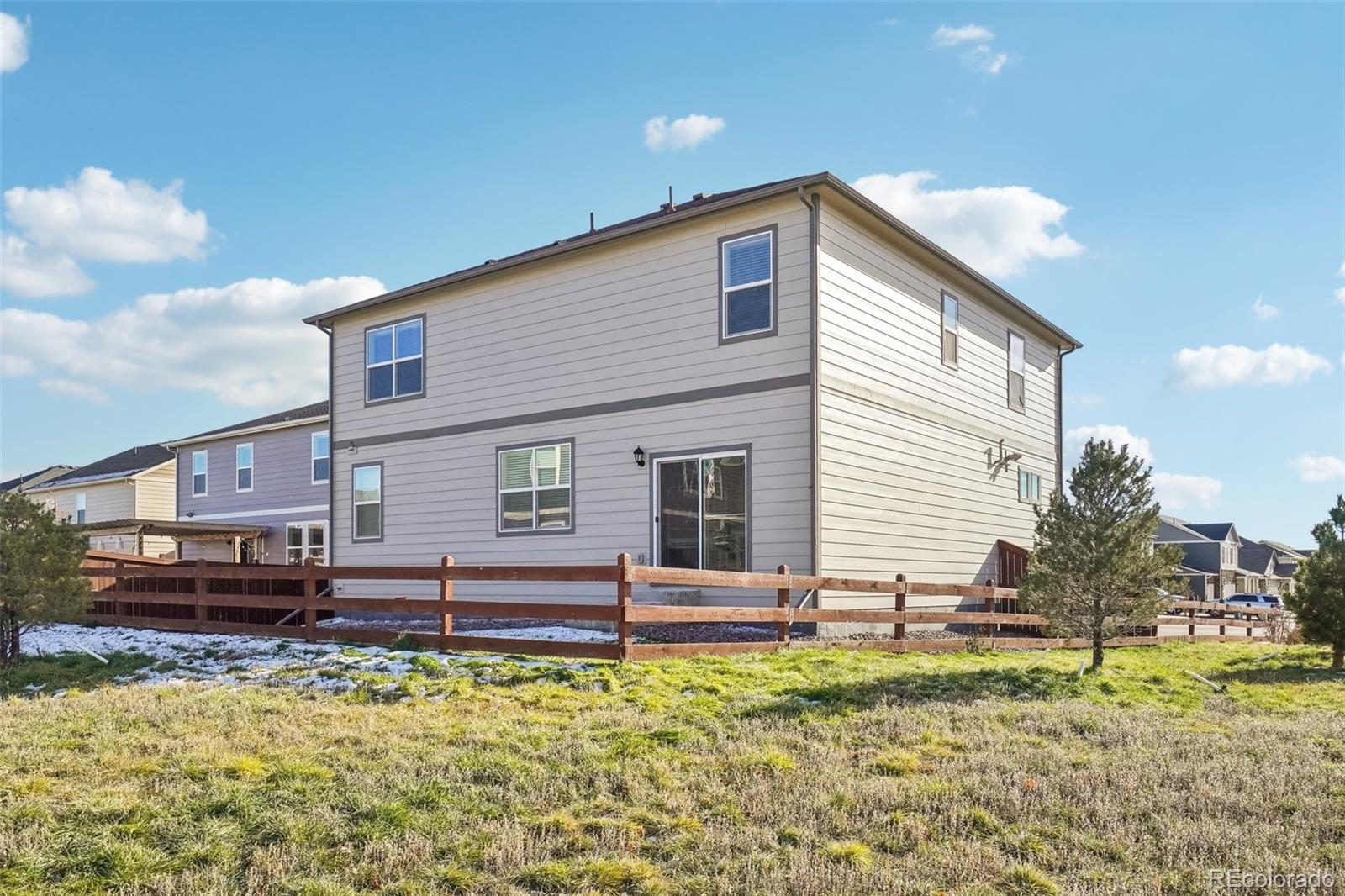 MLS Image #30 for 2555  siskin way,johnstown, Colorado