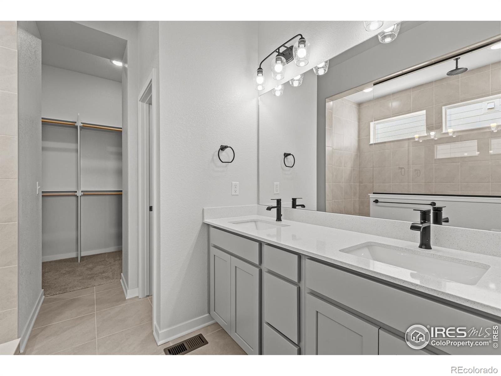 MLS Image #17 for 2781  blue iris drive,loveland, Colorado
