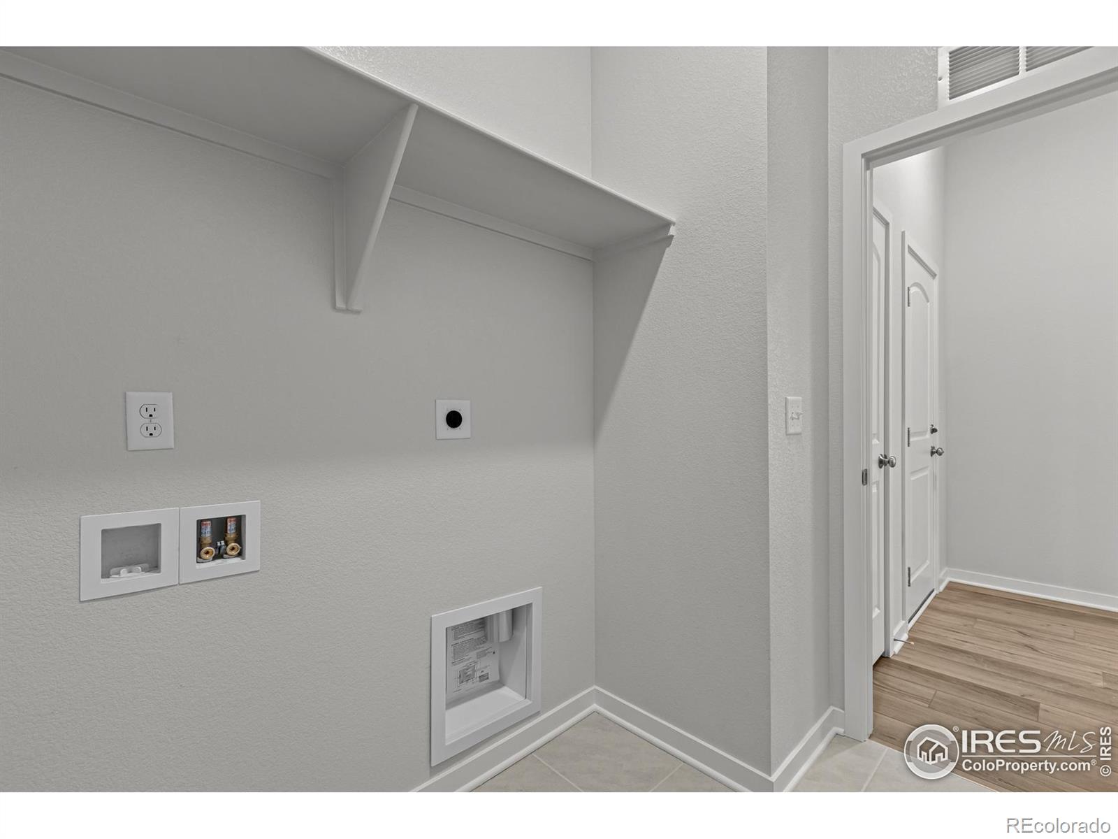 MLS Image #21 for 2781  blue iris drive,loveland, Colorado
