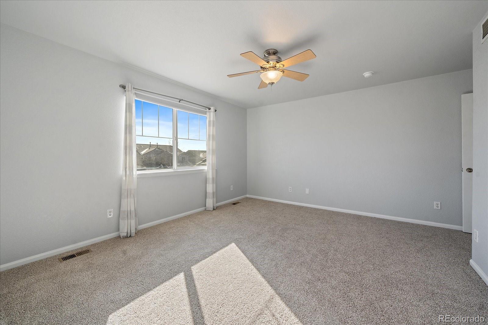 MLS Image #16 for 23541 e portland way,aurora, Colorado