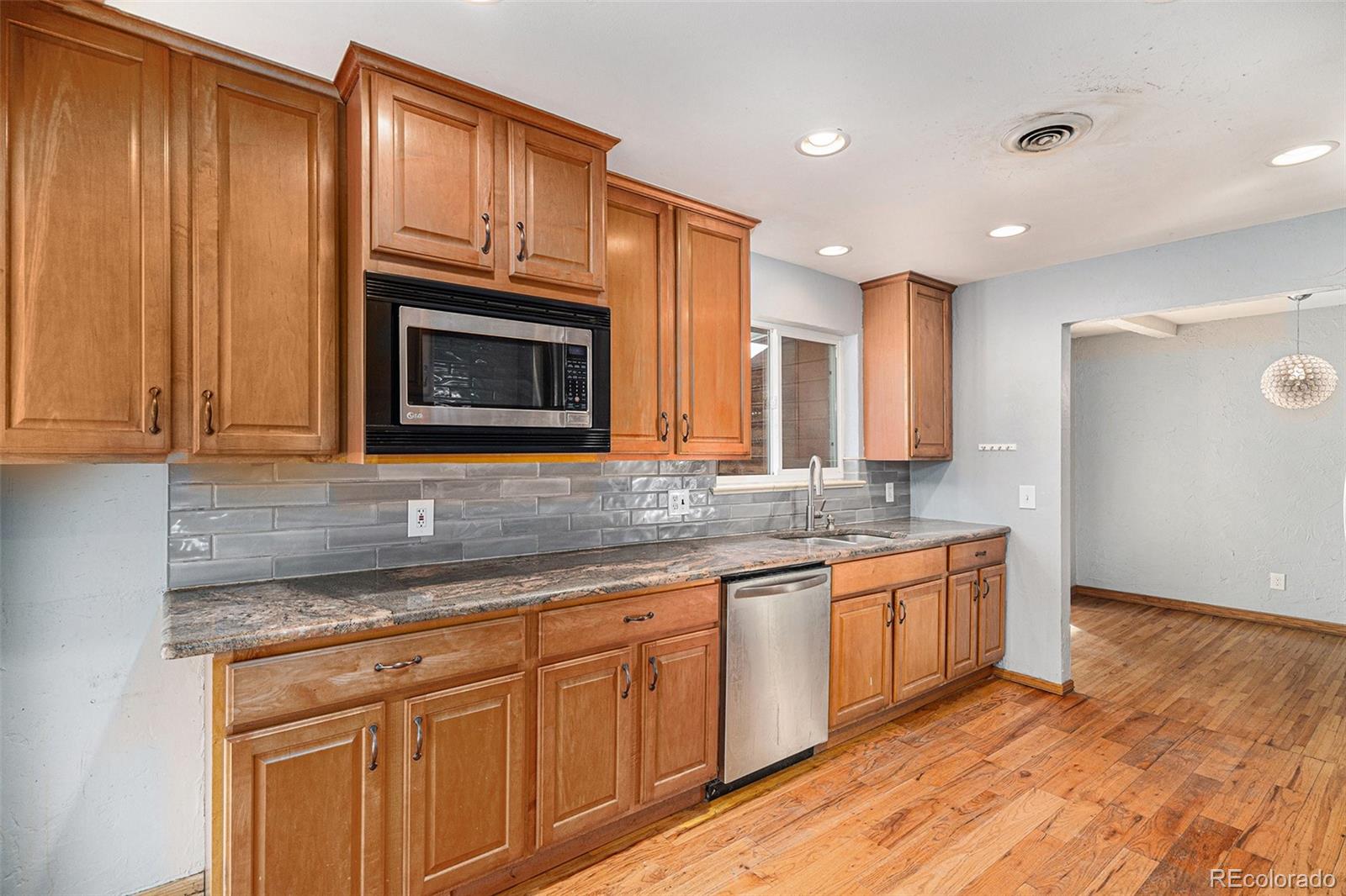 MLS Image #5 for 8550 e davies place,centennial, Colorado