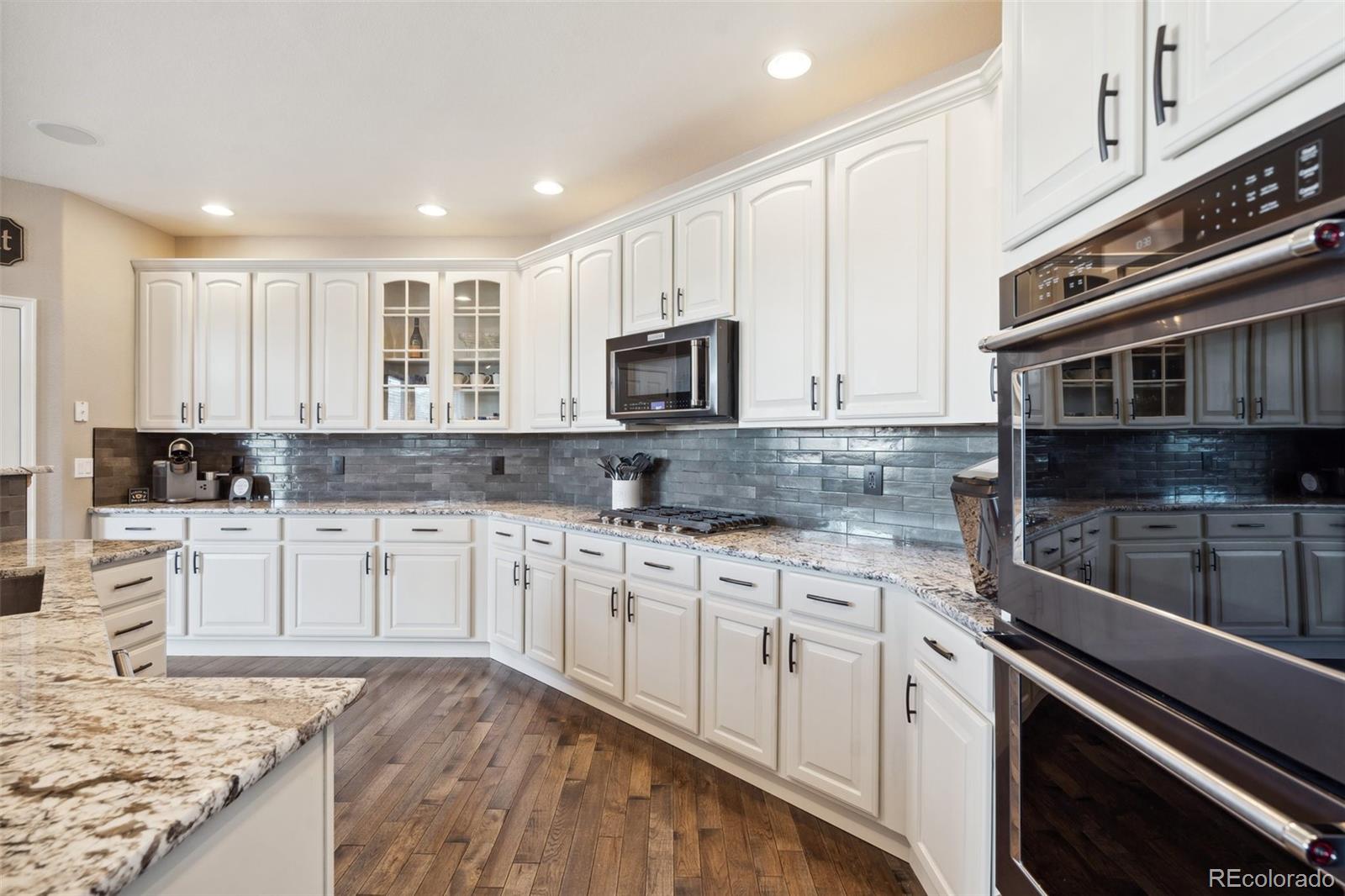 MLS Image #13 for 320  sandreed place,colorado springs, Colorado