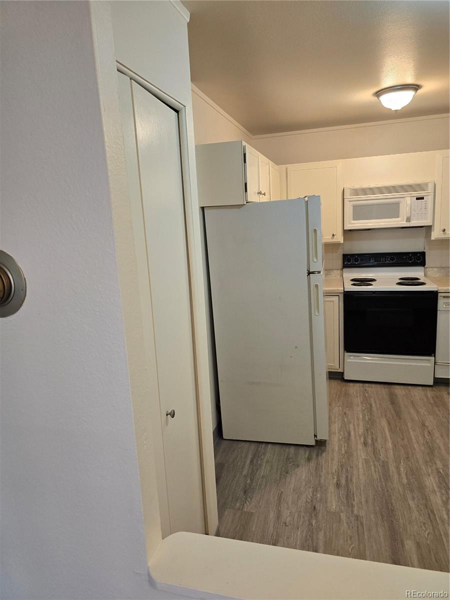 MLS Image #22 for 600 s clinton street 3a,denver, Colorado