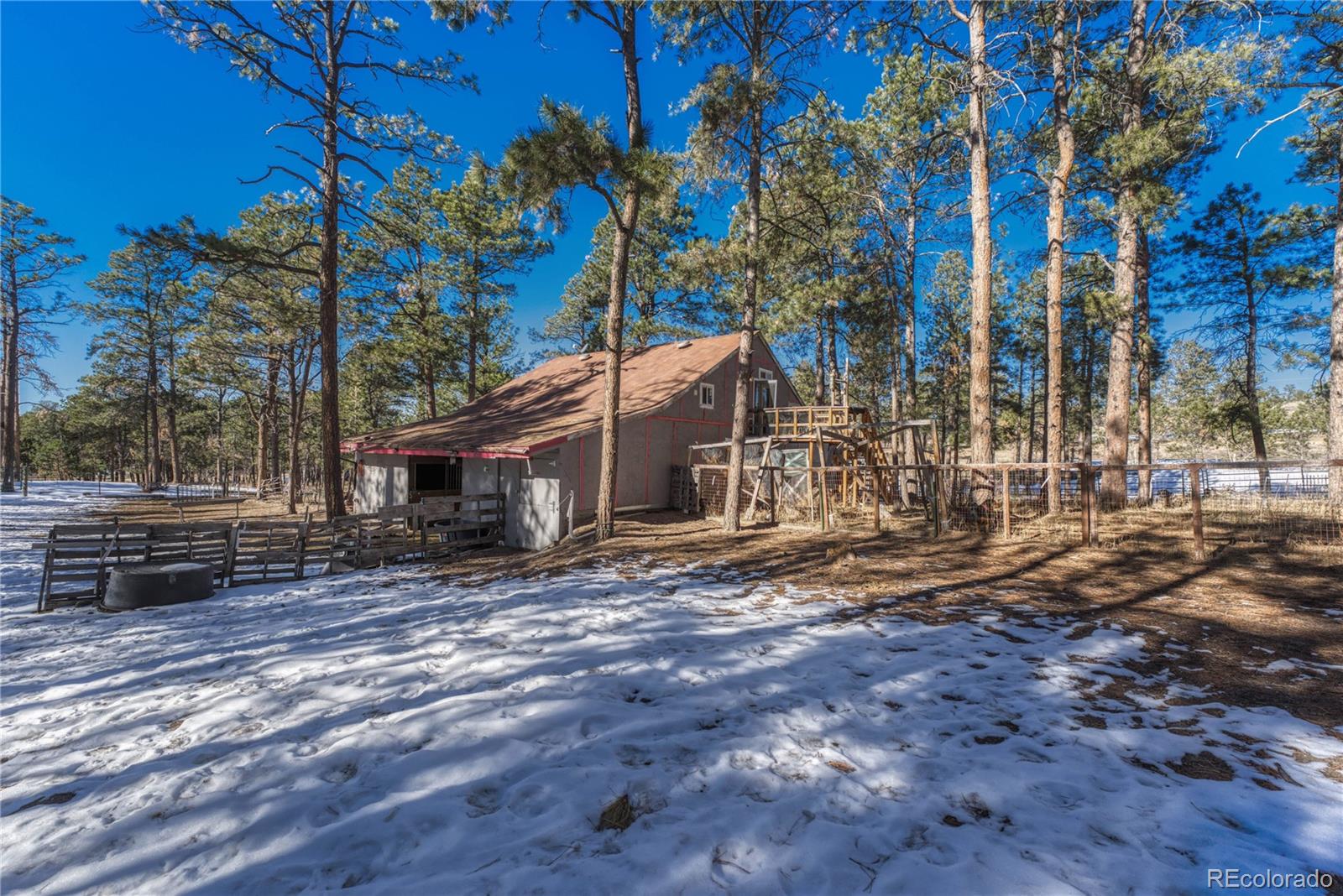 MLS Image #10 for 13455  meadow glen lane,colorado springs, Colorado