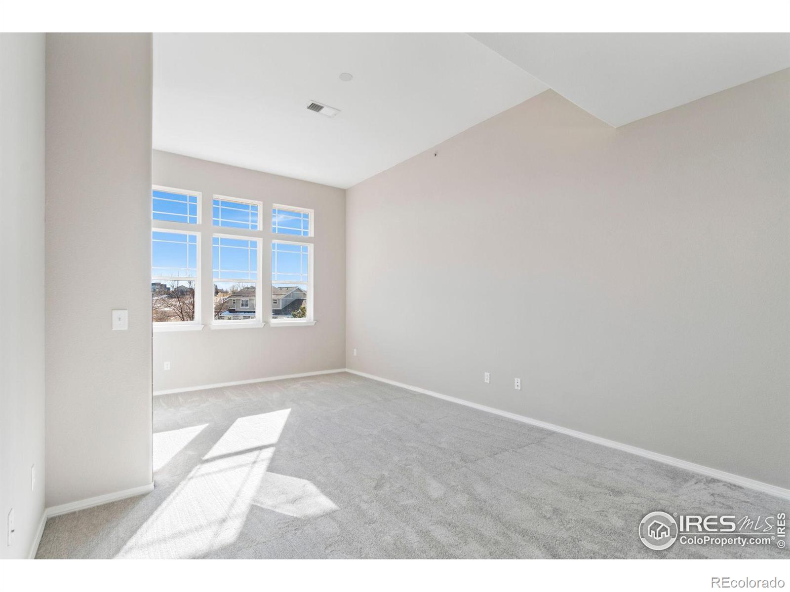 MLS Image #14 for 8467  canyon rim circle,englewood, Colorado