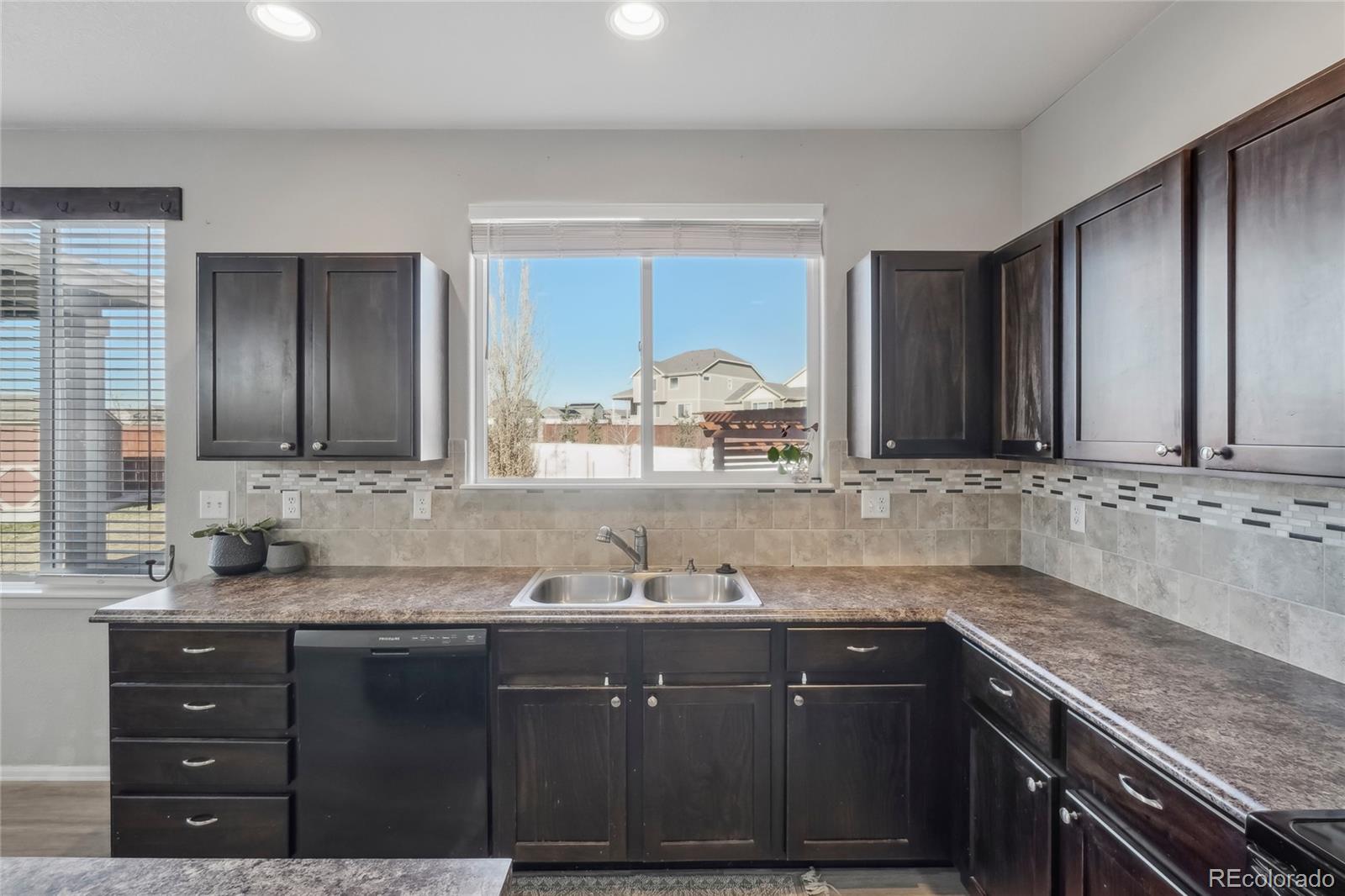 MLS Image #10 for 272  castle drive,severance, Colorado