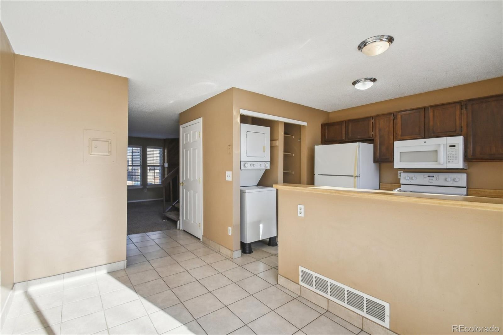 MLS Image #6 for 17138 e whitaker drive,aurora, Colorado