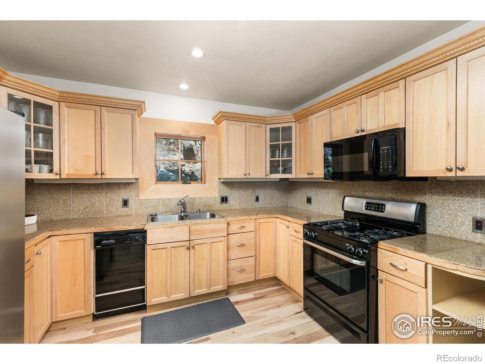 MLS Image #19 for 100  canon park,boulder, Colorado