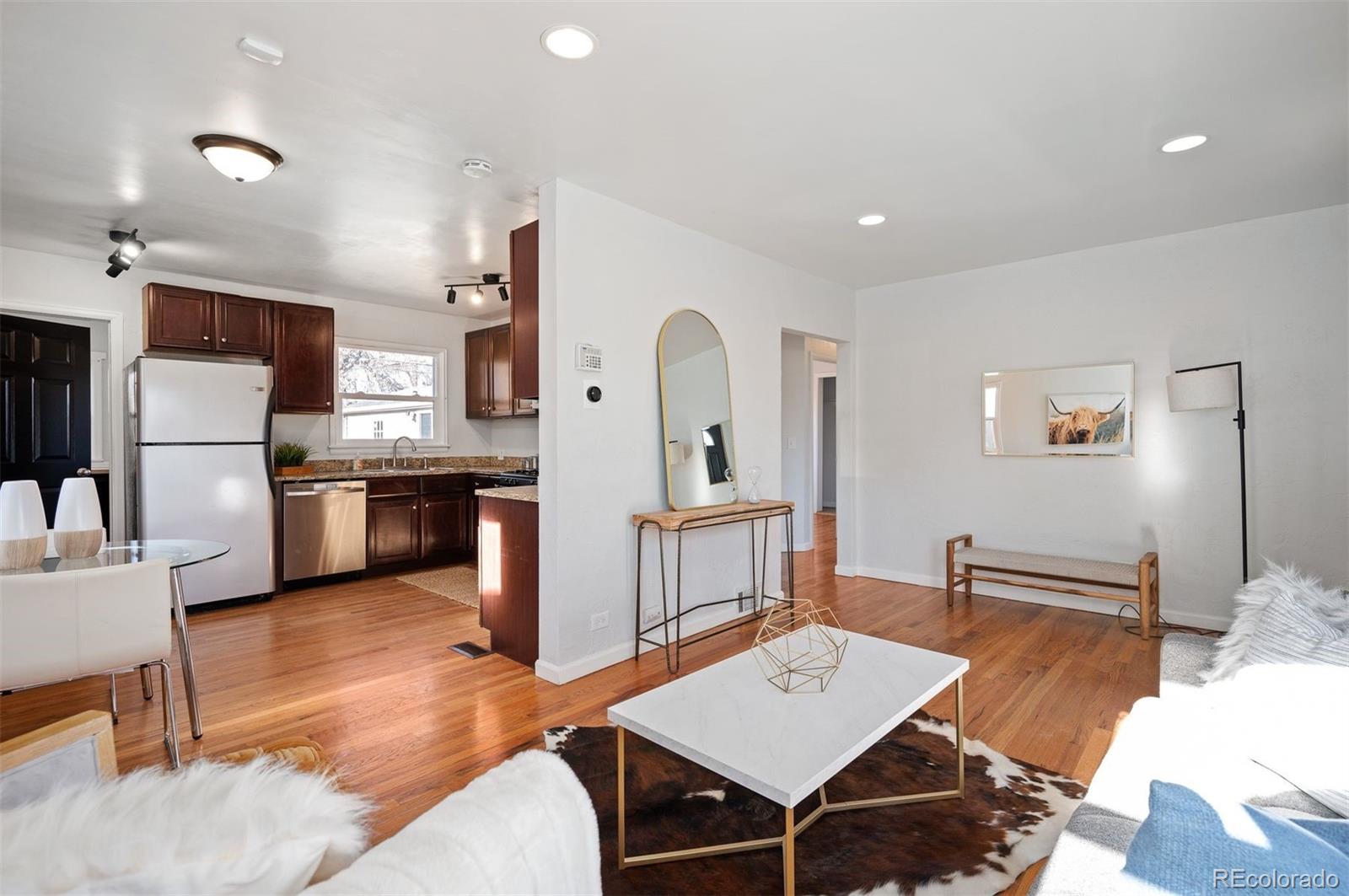 MLS Image #4 for 1283  trenton street,denver, Colorado