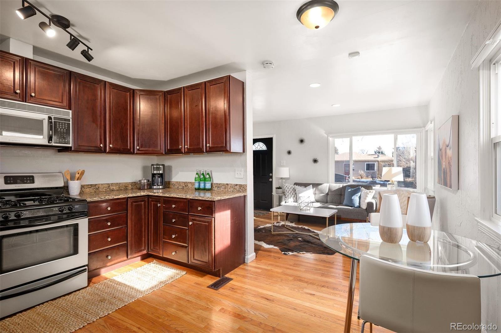 MLS Image #7 for 1283  trenton street,denver, Colorado