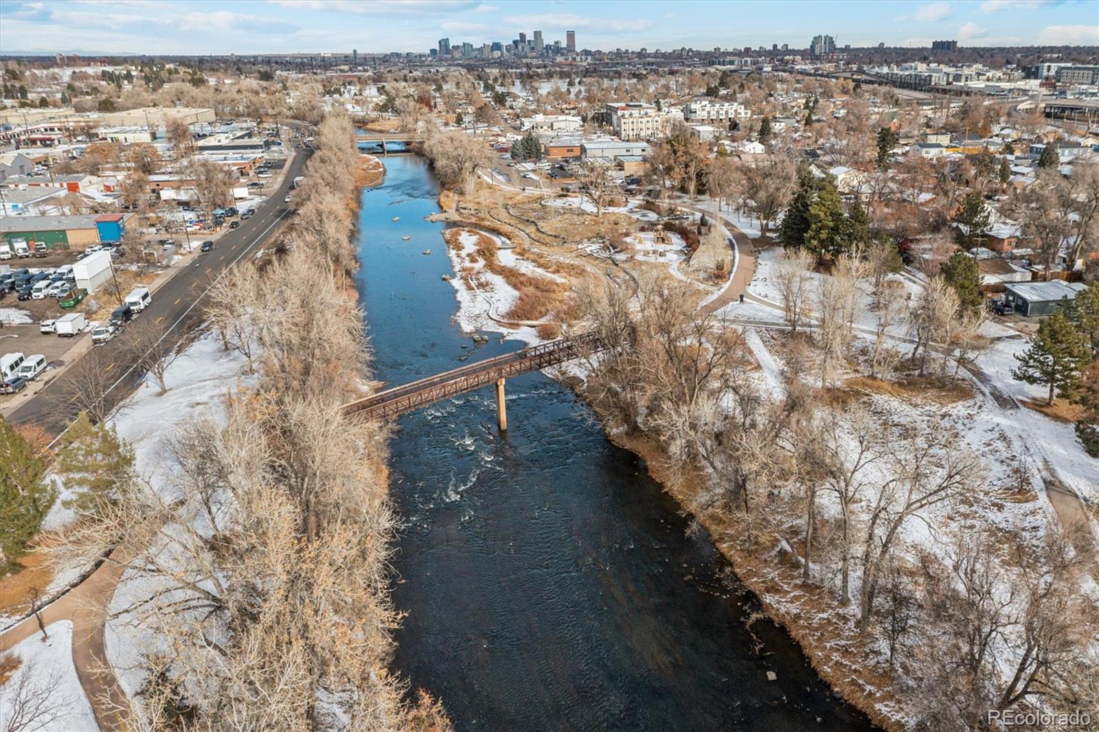 MLS Image #11 for 2317 s galapago street,denver, Colorado