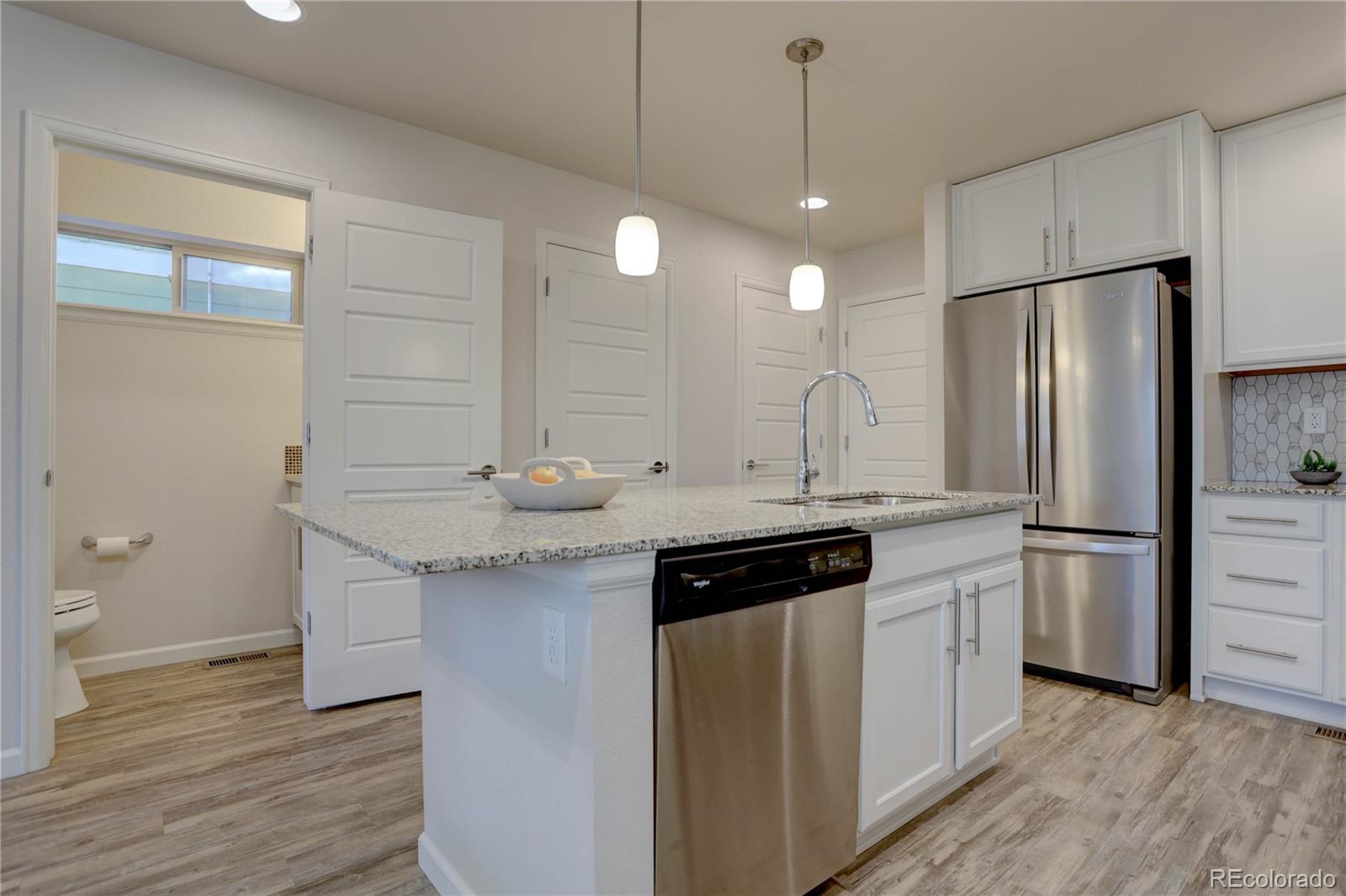 MLS Image #9 for 5863 n boston street,denver, Colorado