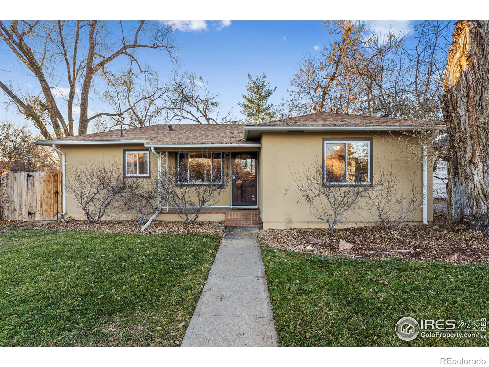 MLS Image #2 for 2717 s cook street,denver, Colorado