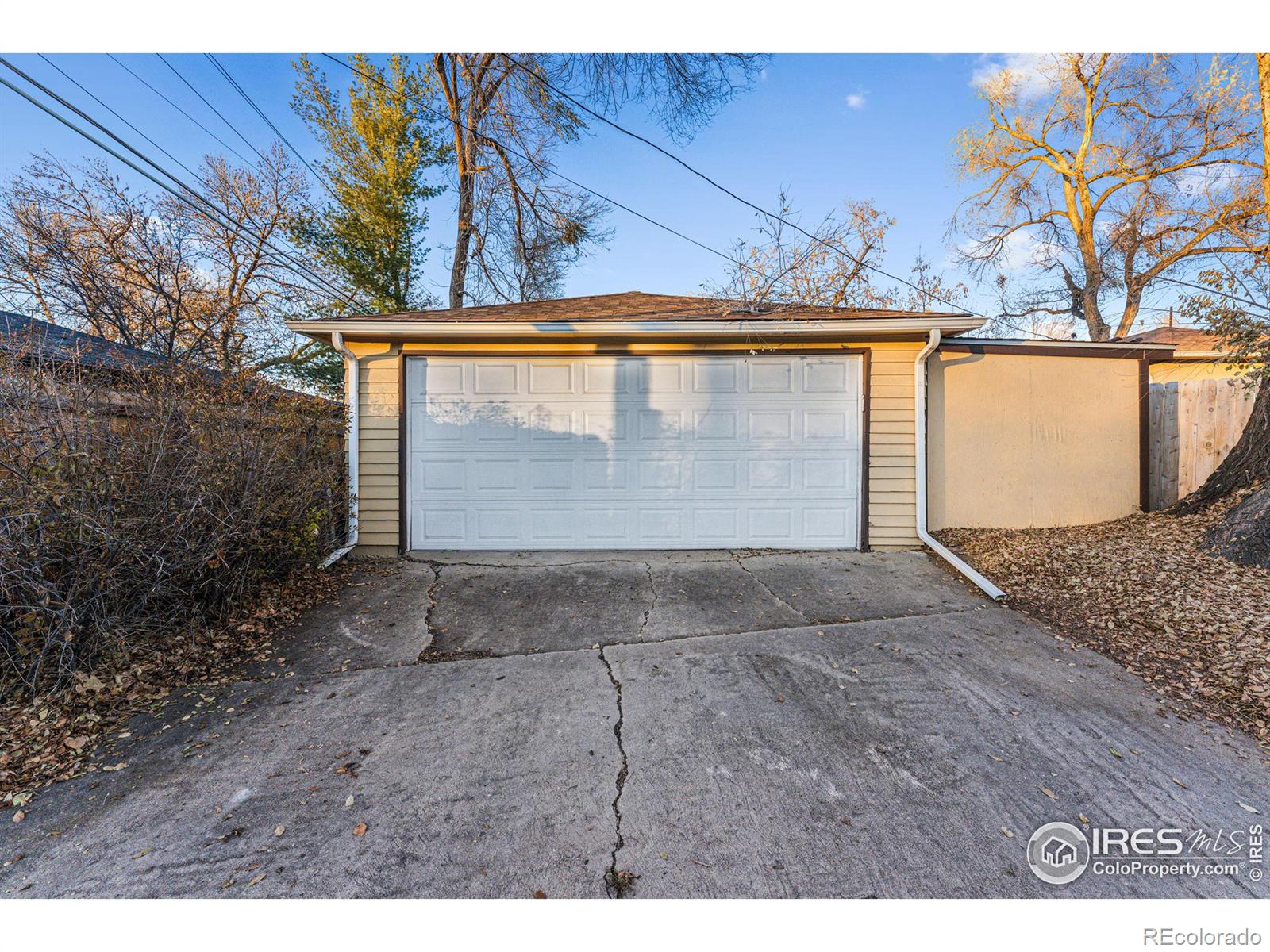 MLS Image #30 for 2717 s cook street,denver, Colorado