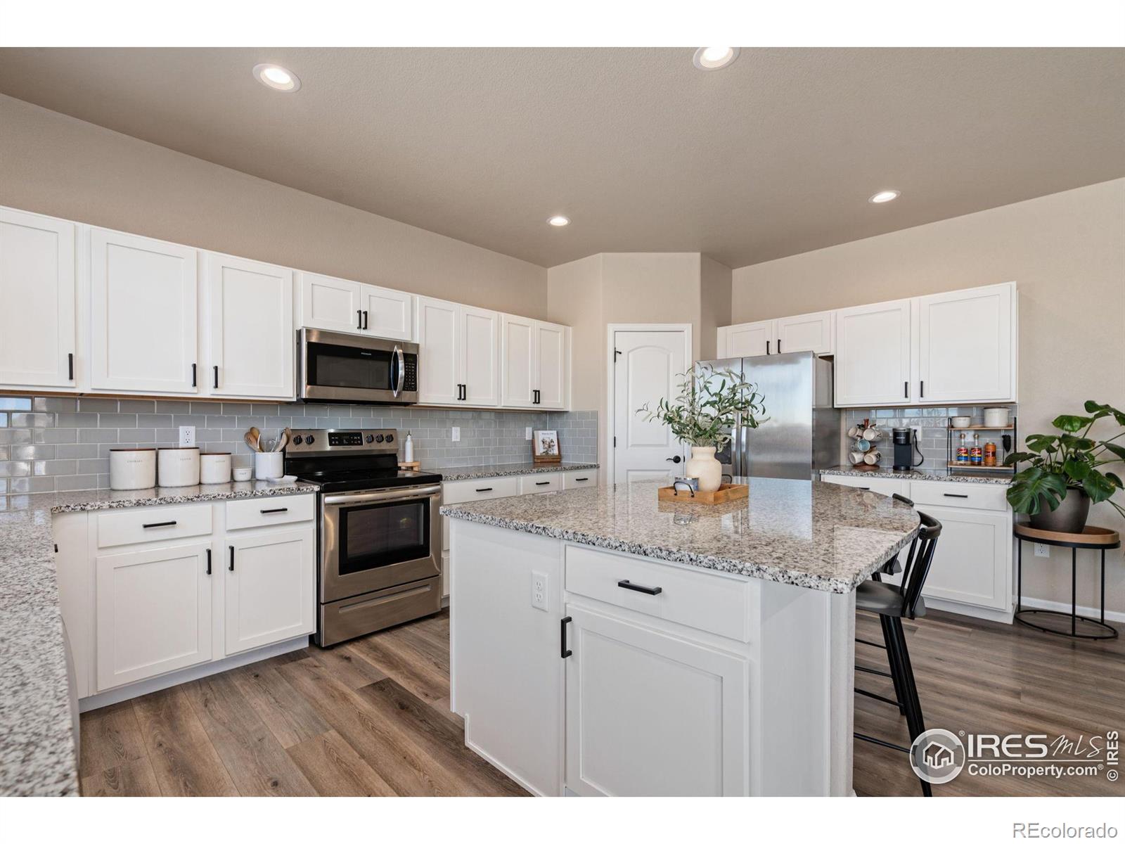 MLS Image #8 for 1081  brookvale drive,windsor, Colorado