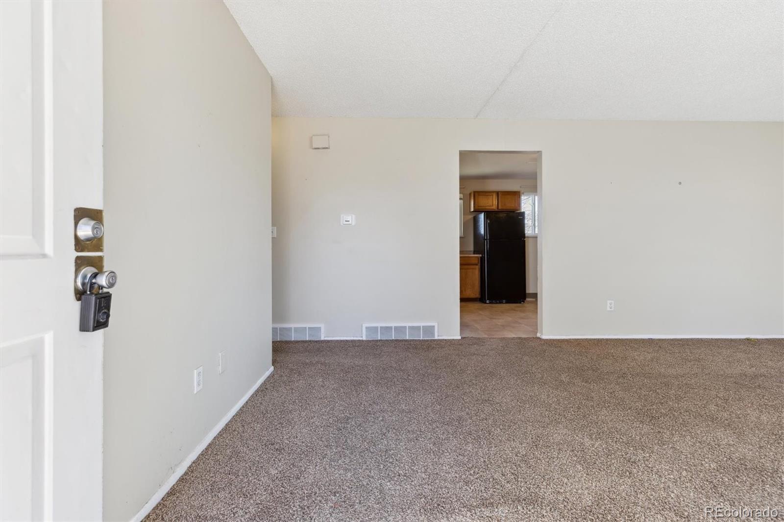 MLS Image #2 for 6572 s dover street,littleton, Colorado