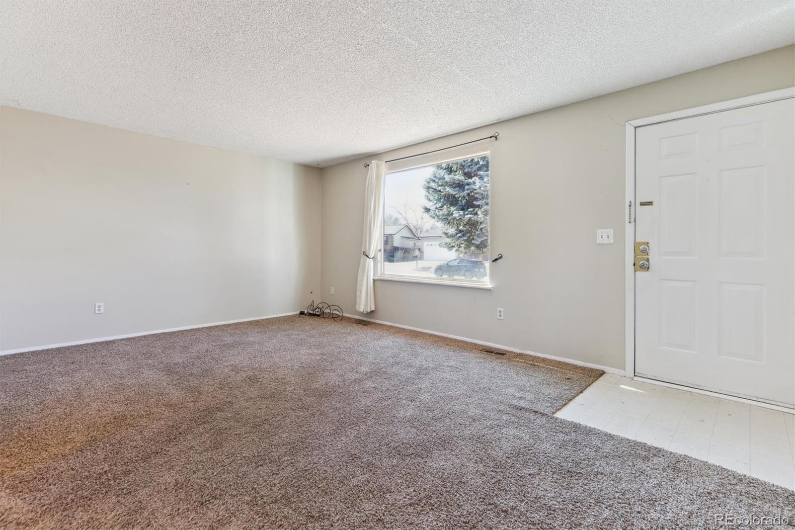 MLS Image #4 for 6572 s dover street,littleton, Colorado