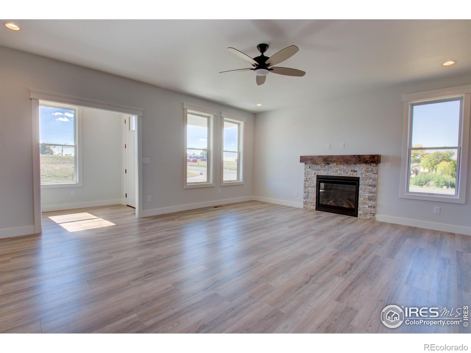 MLS Image #5 for 5705  2nd st rd,greeley, Colorado