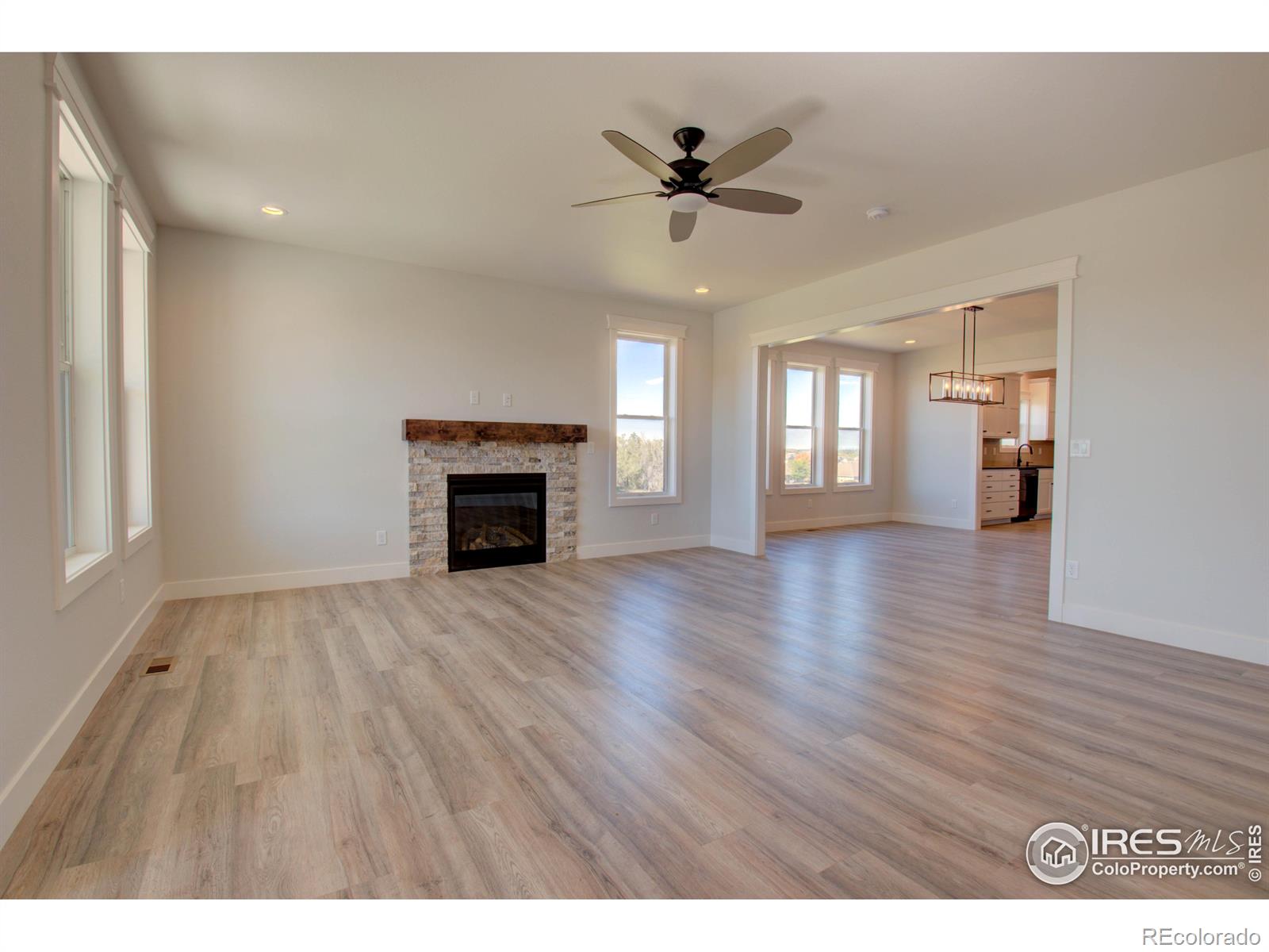 MLS Image #8 for 5705  2nd st rd,greeley, Colorado