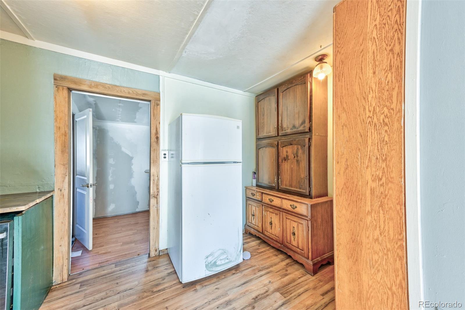 MLS Image #11 for 208  essex street,buena vista, Colorado