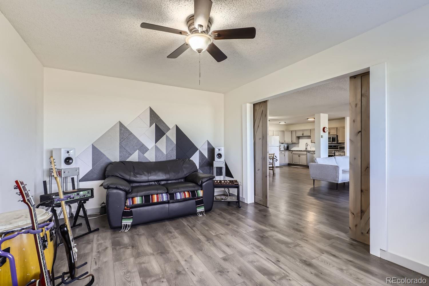 MLS Image #7 for 300 s clinton street 8c,denver, Colorado