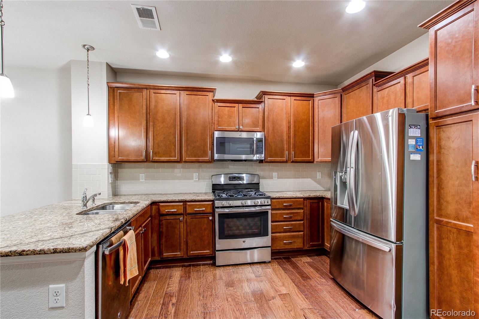 MLS Image #8 for 9046 e phillips lane,centennial, Colorado