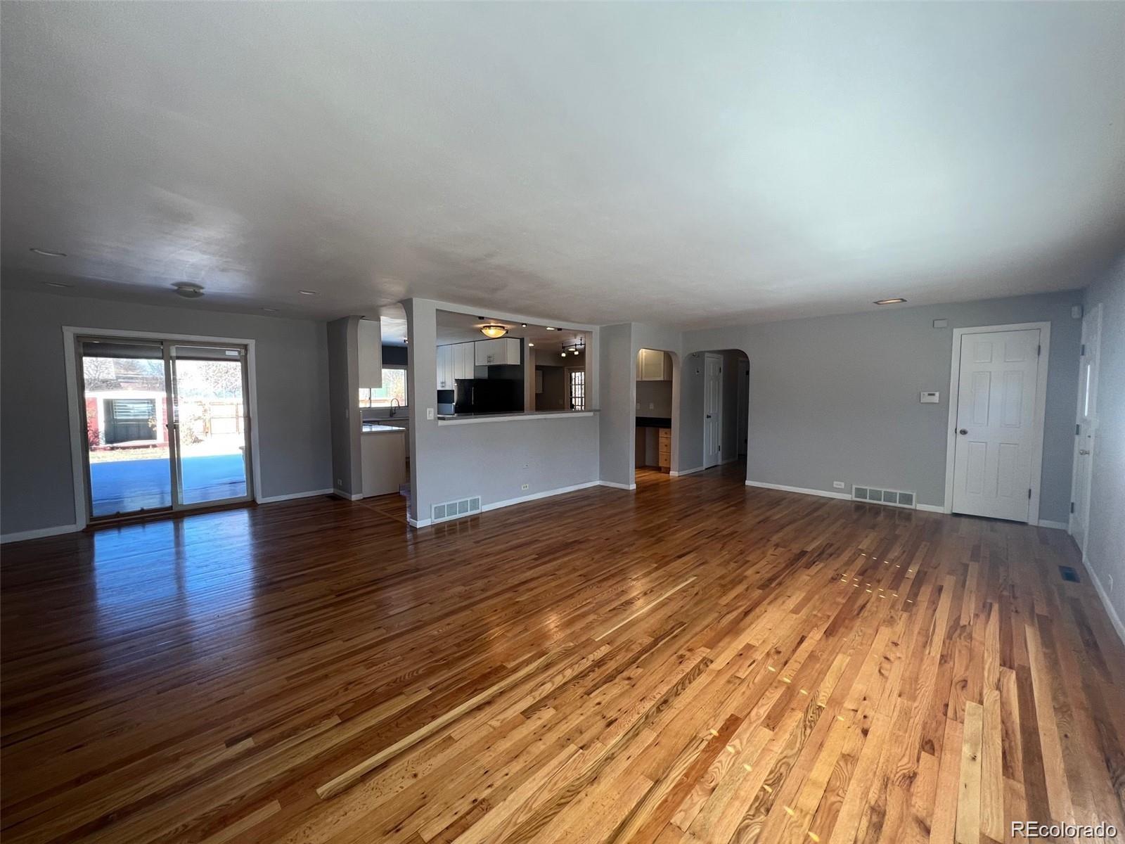 MLS Image #3 for 6601 e exposition avenue,denver, Colorado