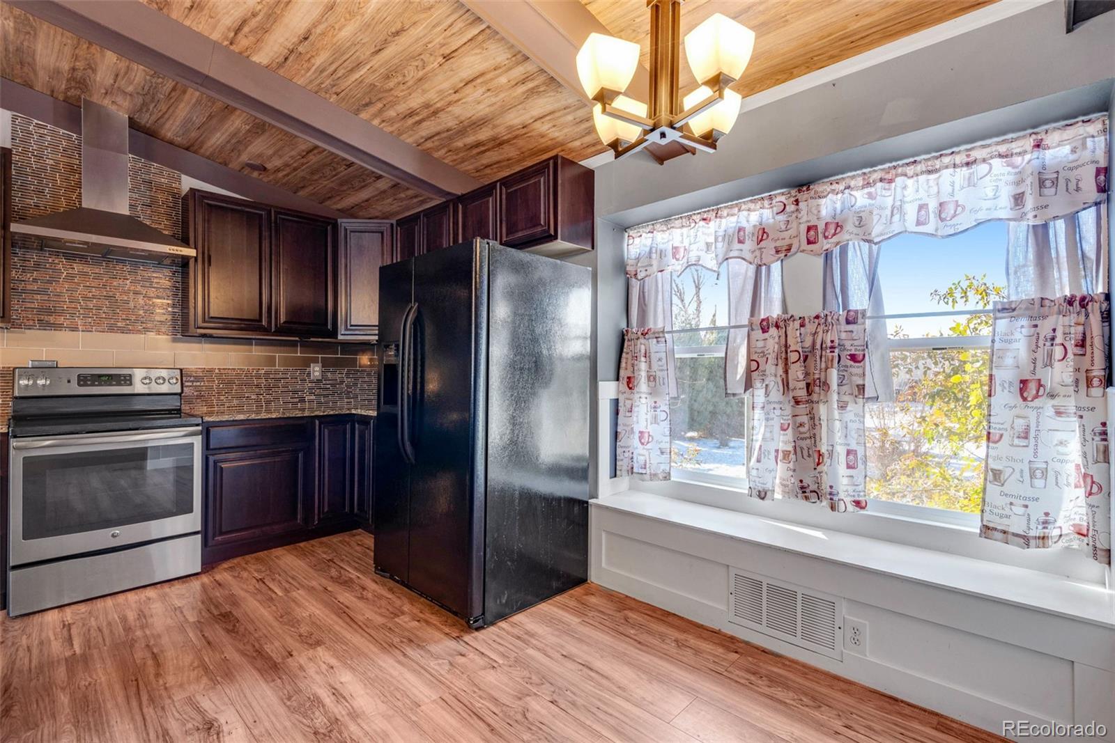 MLS Image #12 for 12440  ash drive,thornton, Colorado